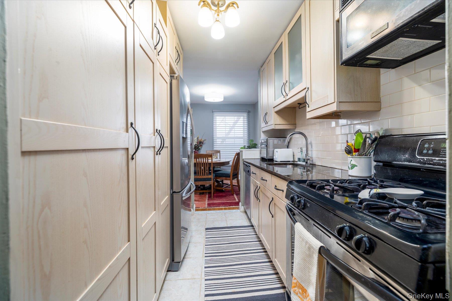 #8 photo, 15115 84 Street, Howard Beach , NY 11414