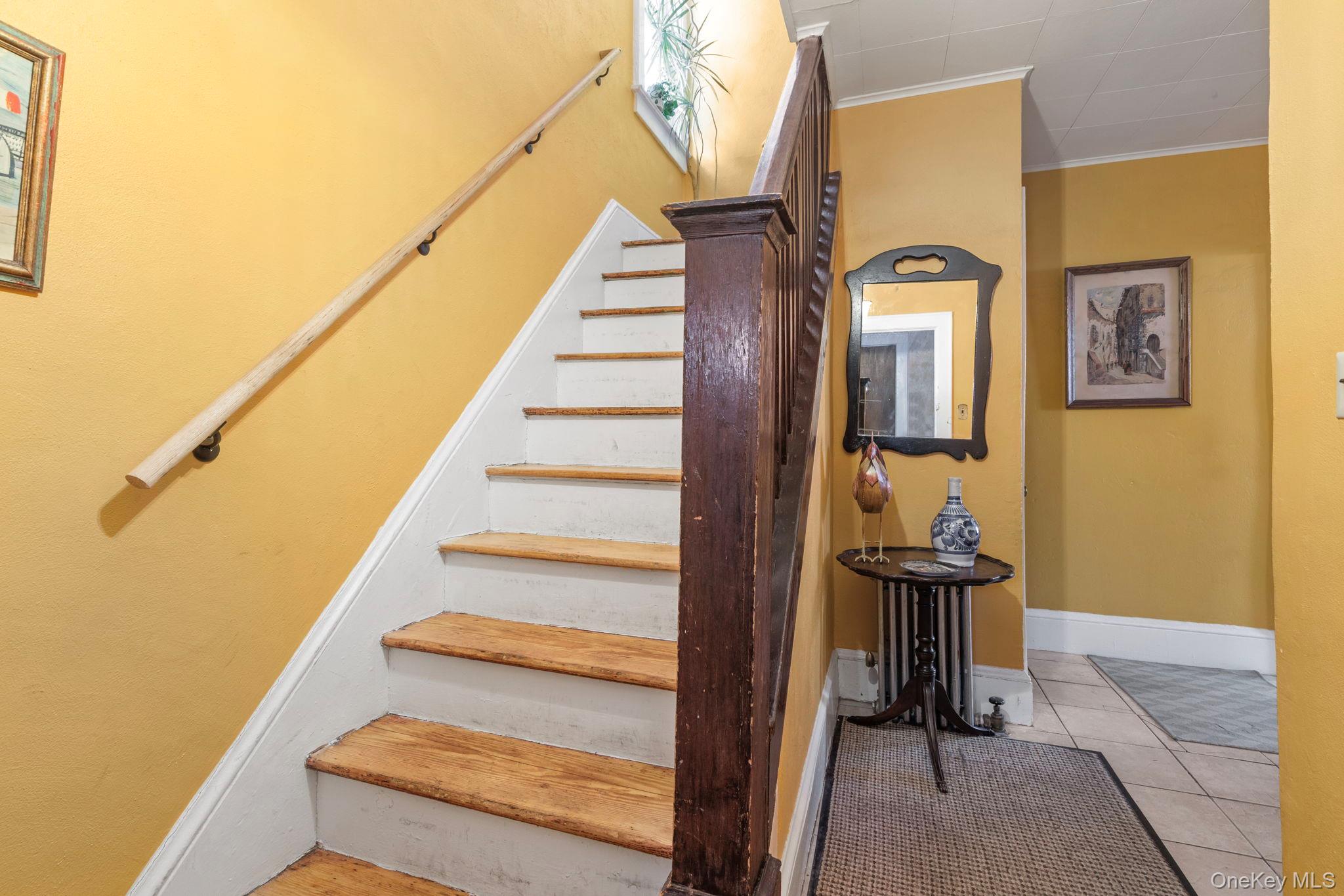 #3 photo, 9269 220th Street, קווינס Queens Village , NY 11428