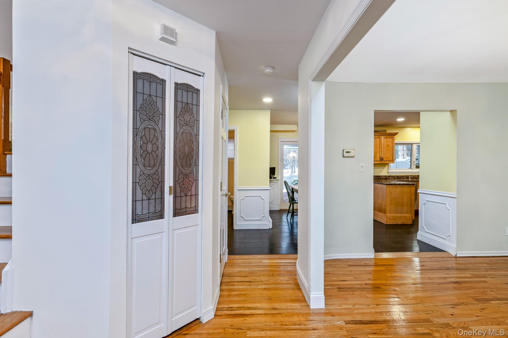 #14 photo, 25 Sheryl Crescent, Smithtown , NY 11787