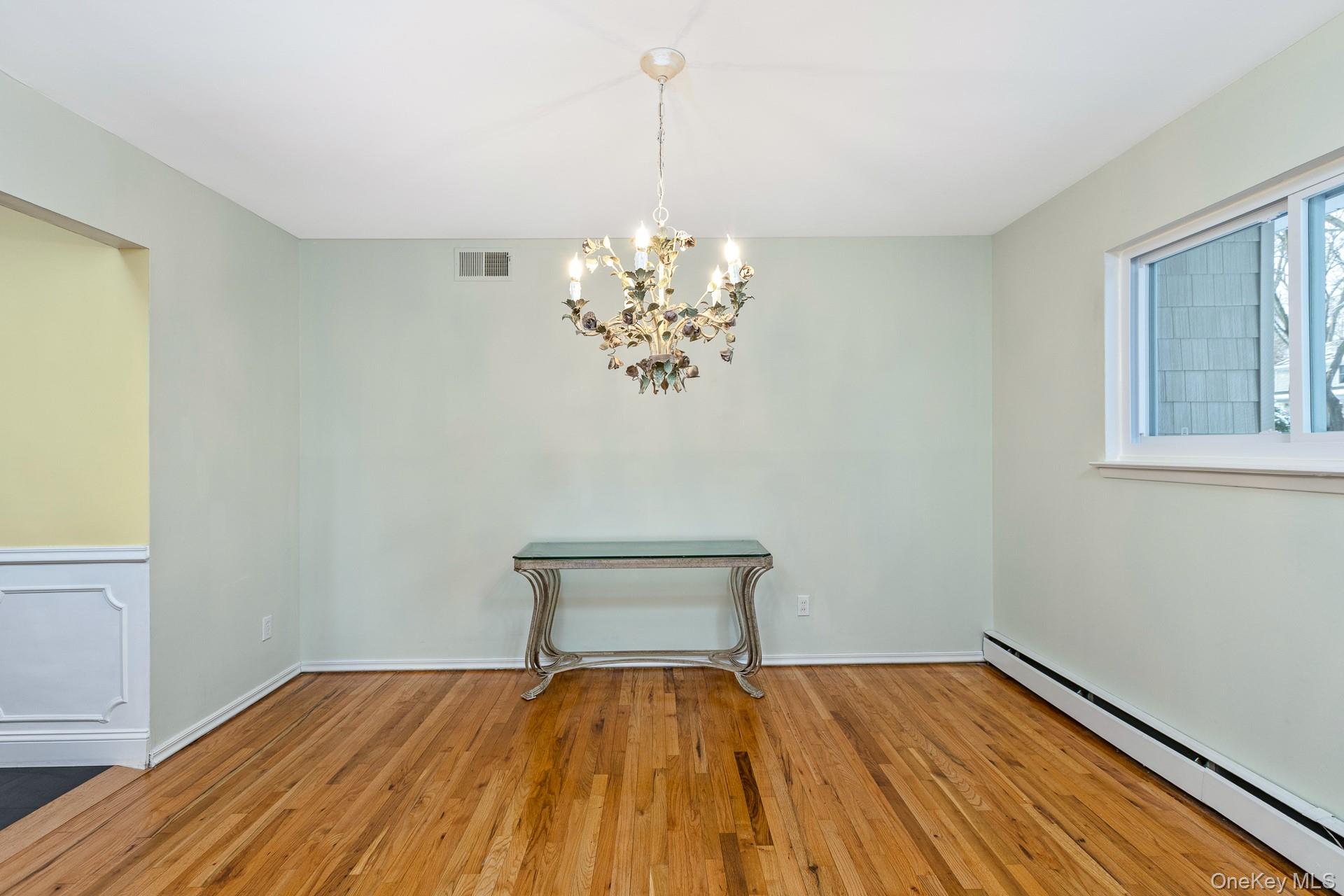 #15 photo, 25 Sheryl Crescent, Smithtown , NY 11787