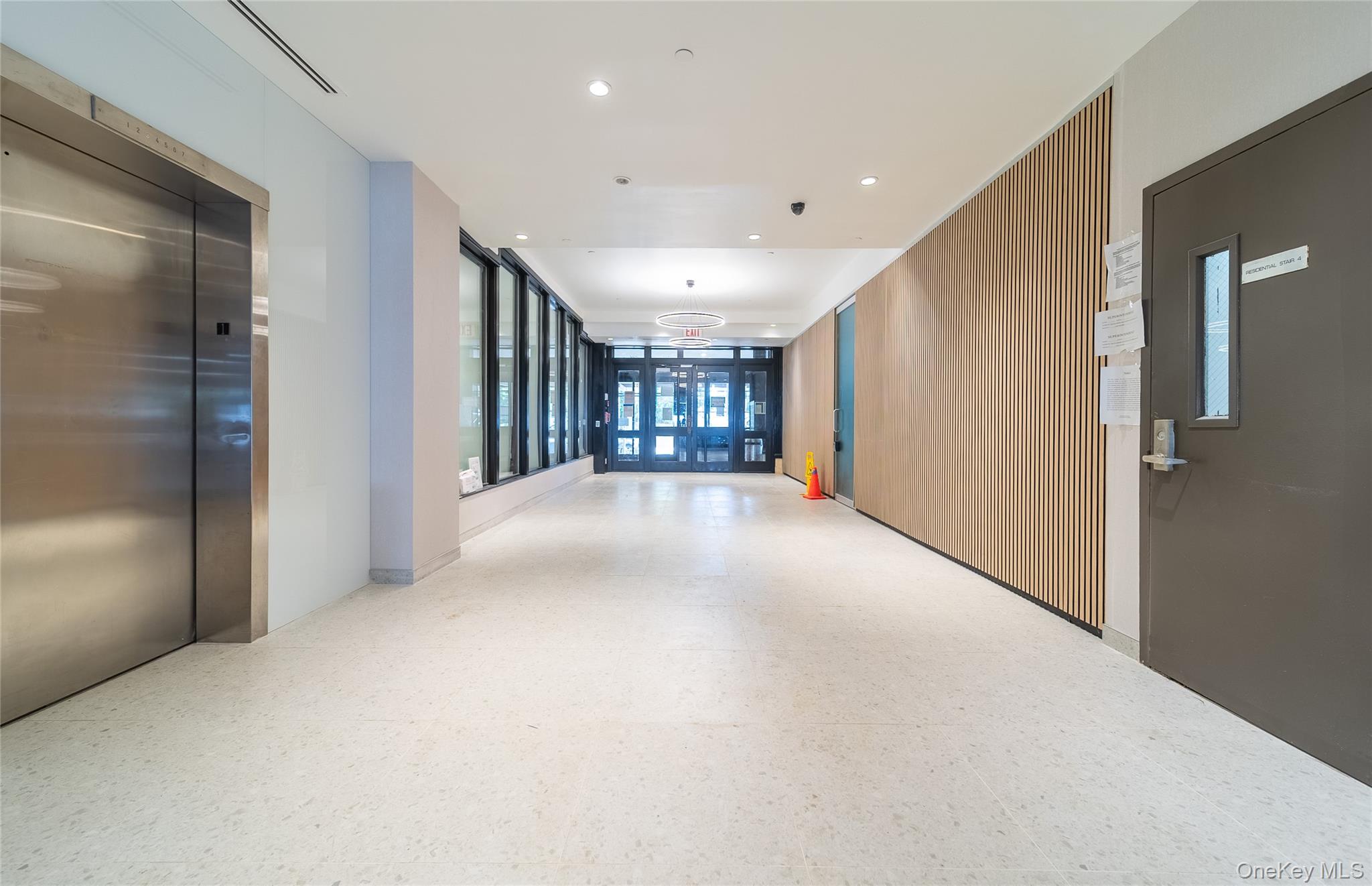 #11 photo, 14-34 110th Street, Куинс ‖ College Point , NY 11356