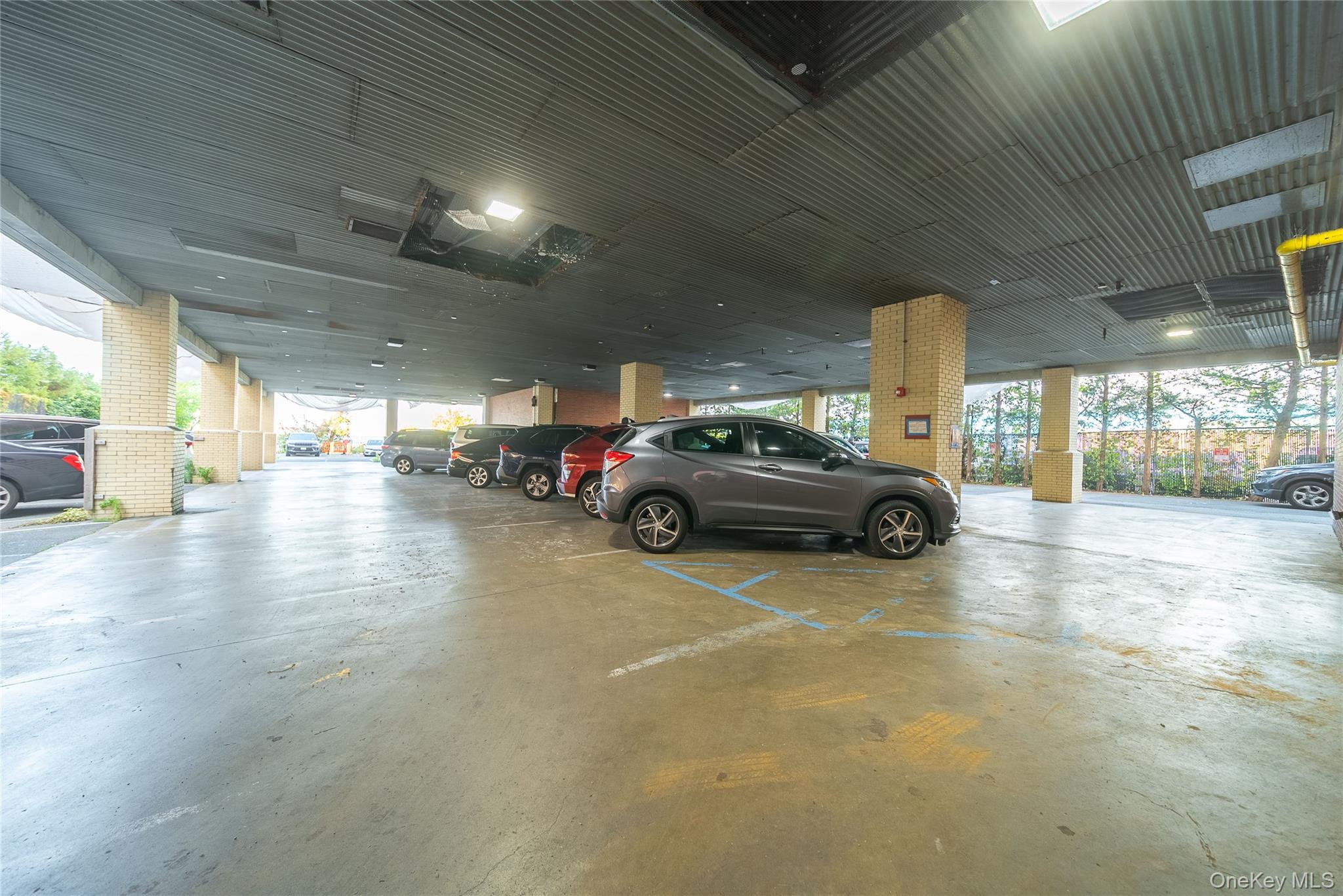 #15 photo, 14-34 110th Street, Куинс ‖ College Point , NY 11356