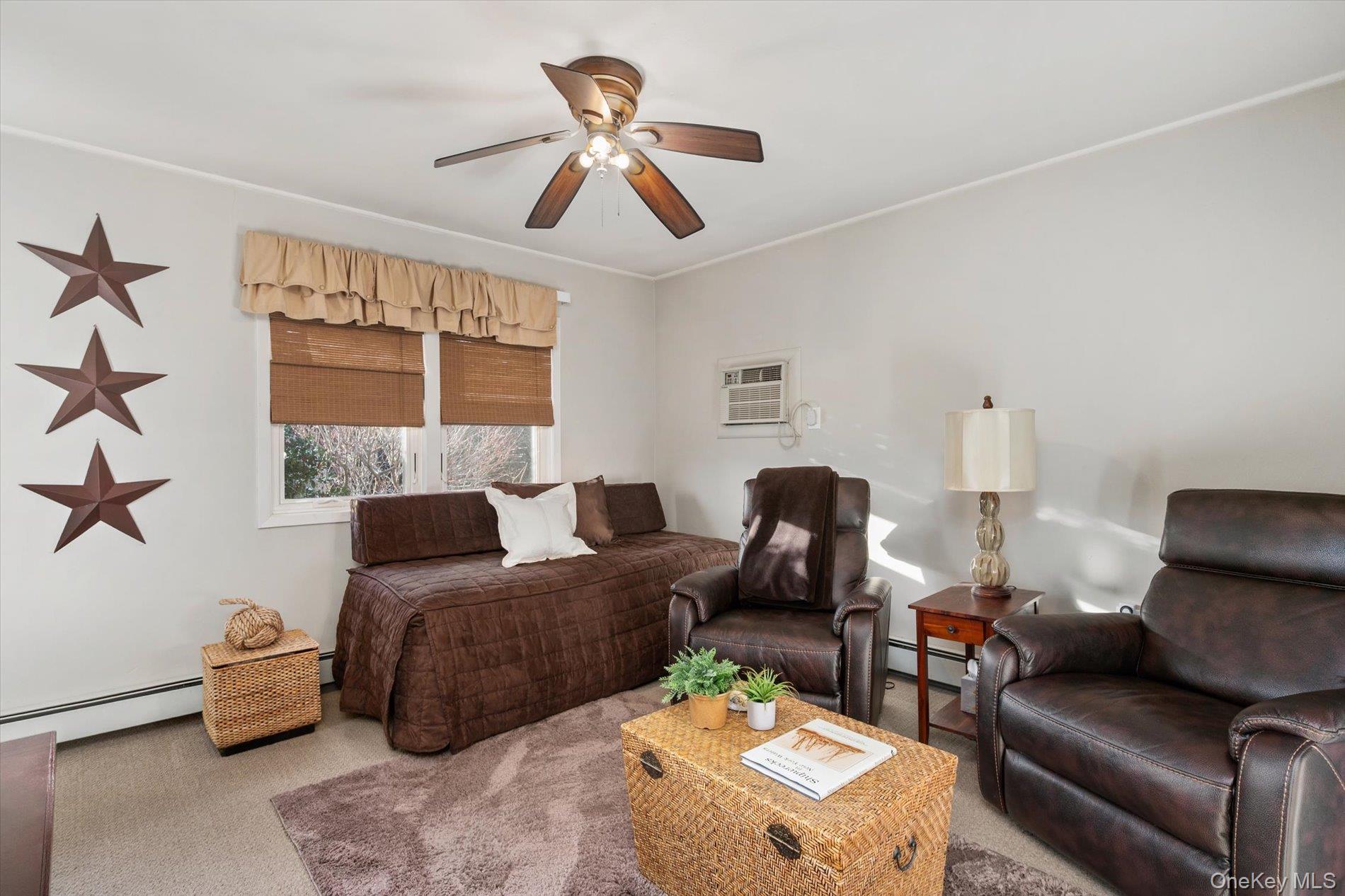 #14 photo, 16 Dahlia Lane, מחוז נסאו Wantagh , NY 11793