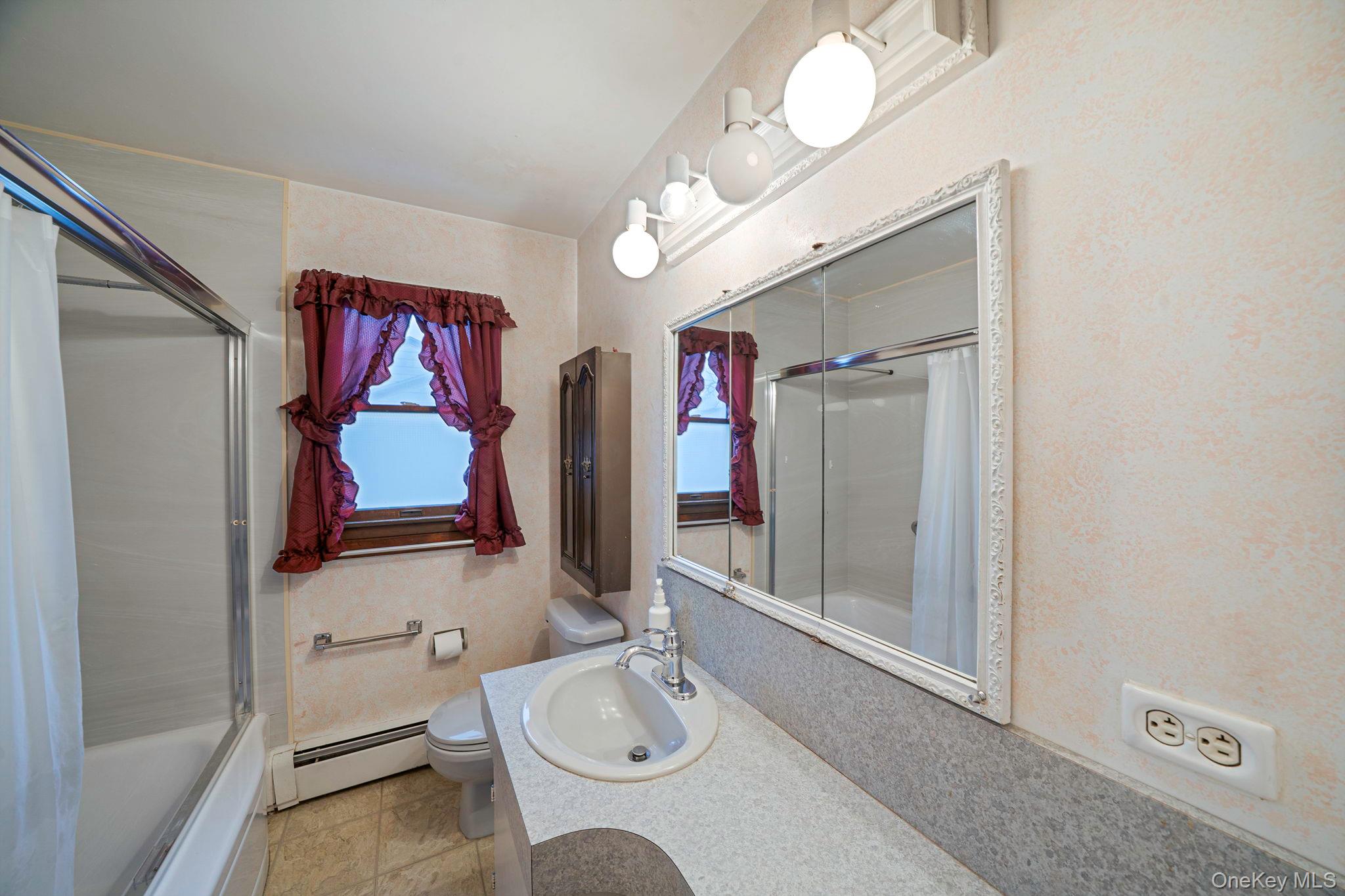 #11 photo, 81 Hale Street, Brentwood , NY 11717