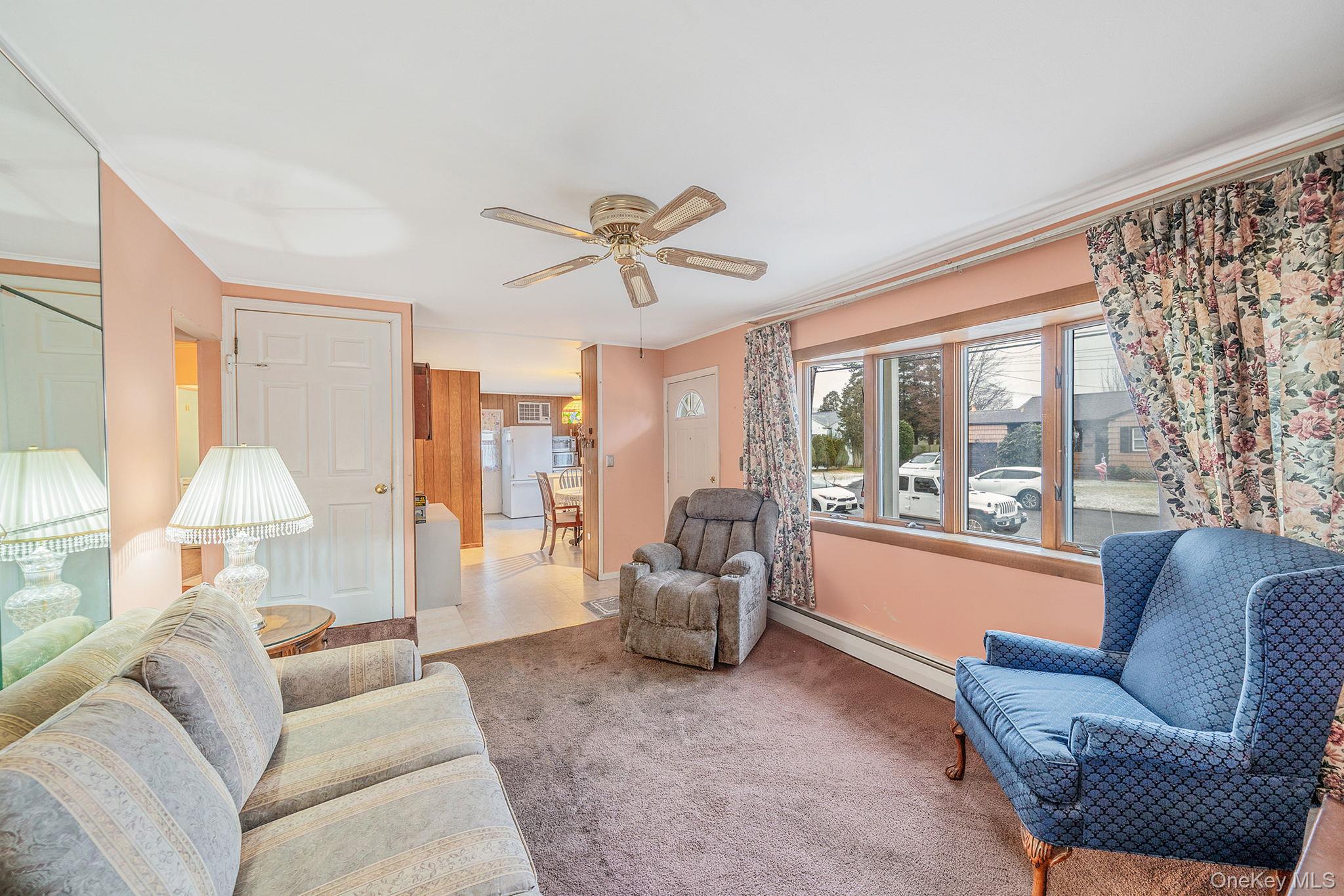 #6 photo, 81 Hale Street, Brentwood , NY 11717