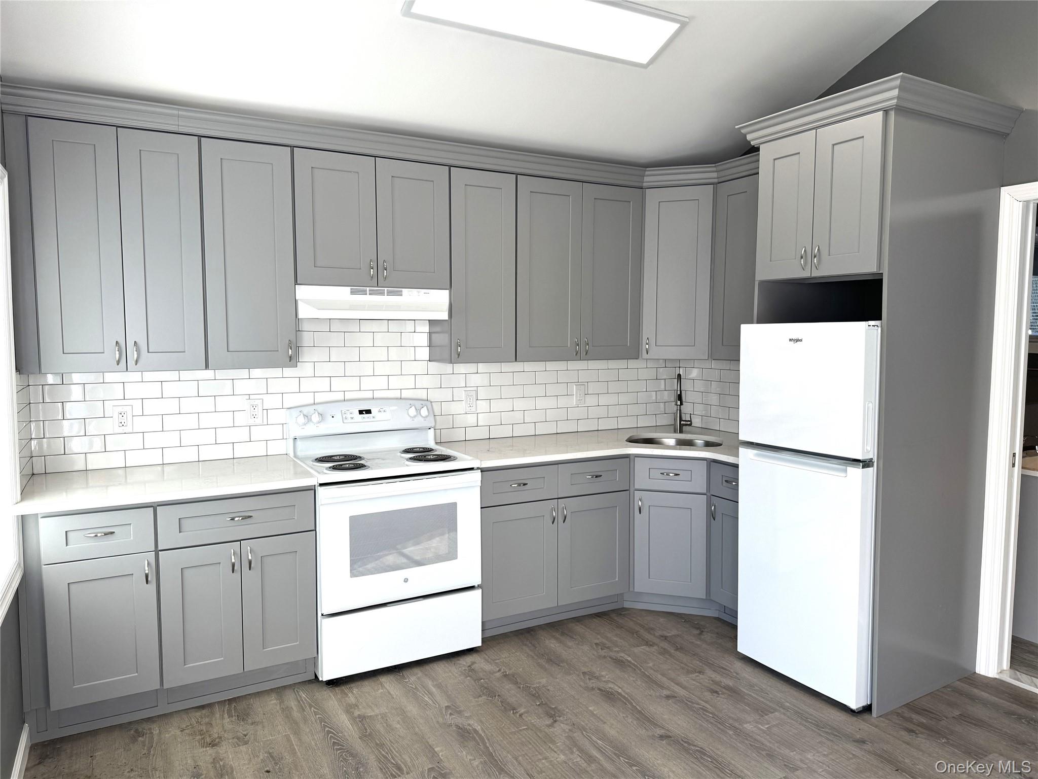 #1 photo, 21 Collegeview Avenue, Poughkeepsie , NY 12603