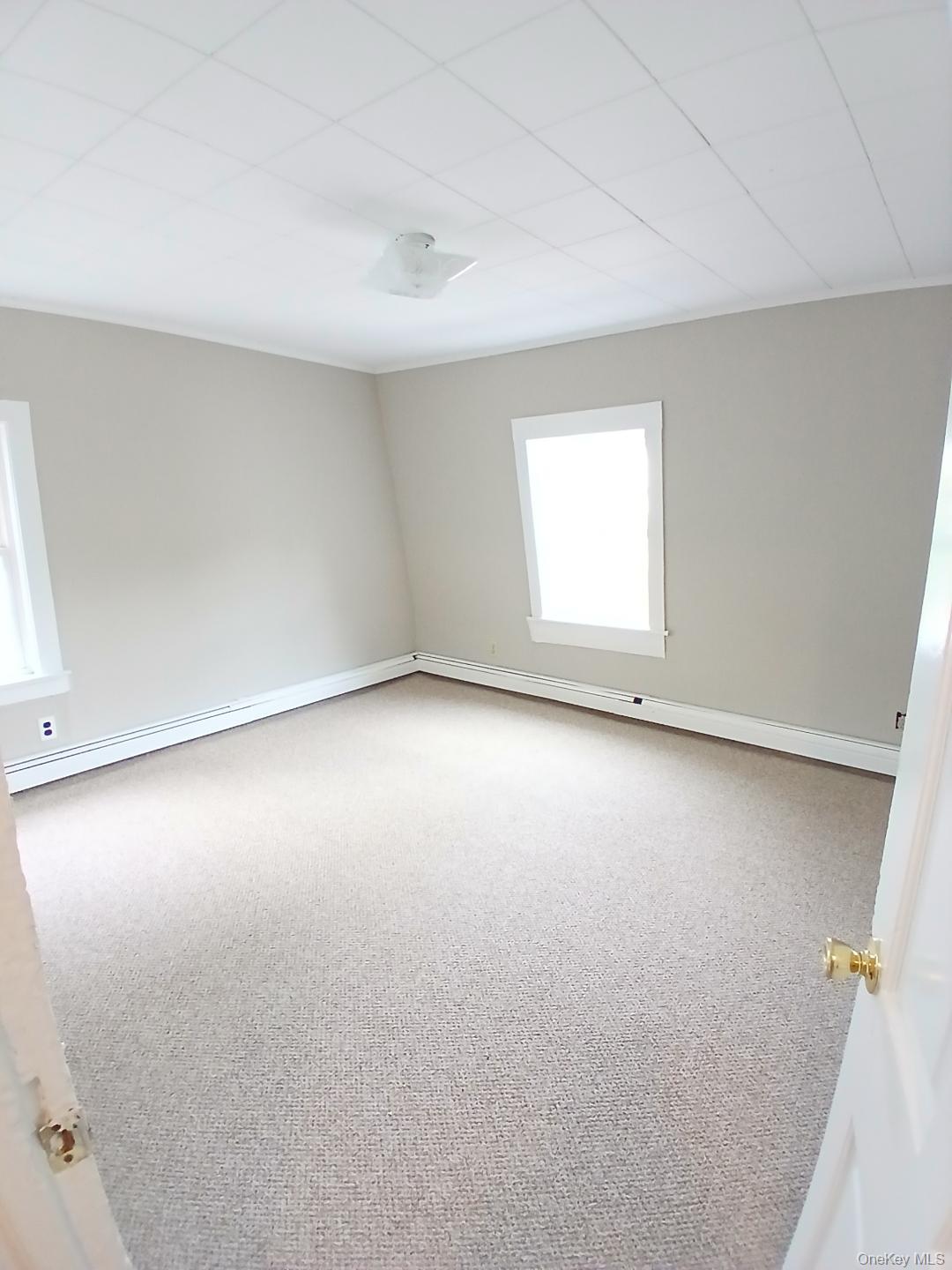 #4 photo, 28 Alden Place, 纽约州 Millbrook , NY 12545