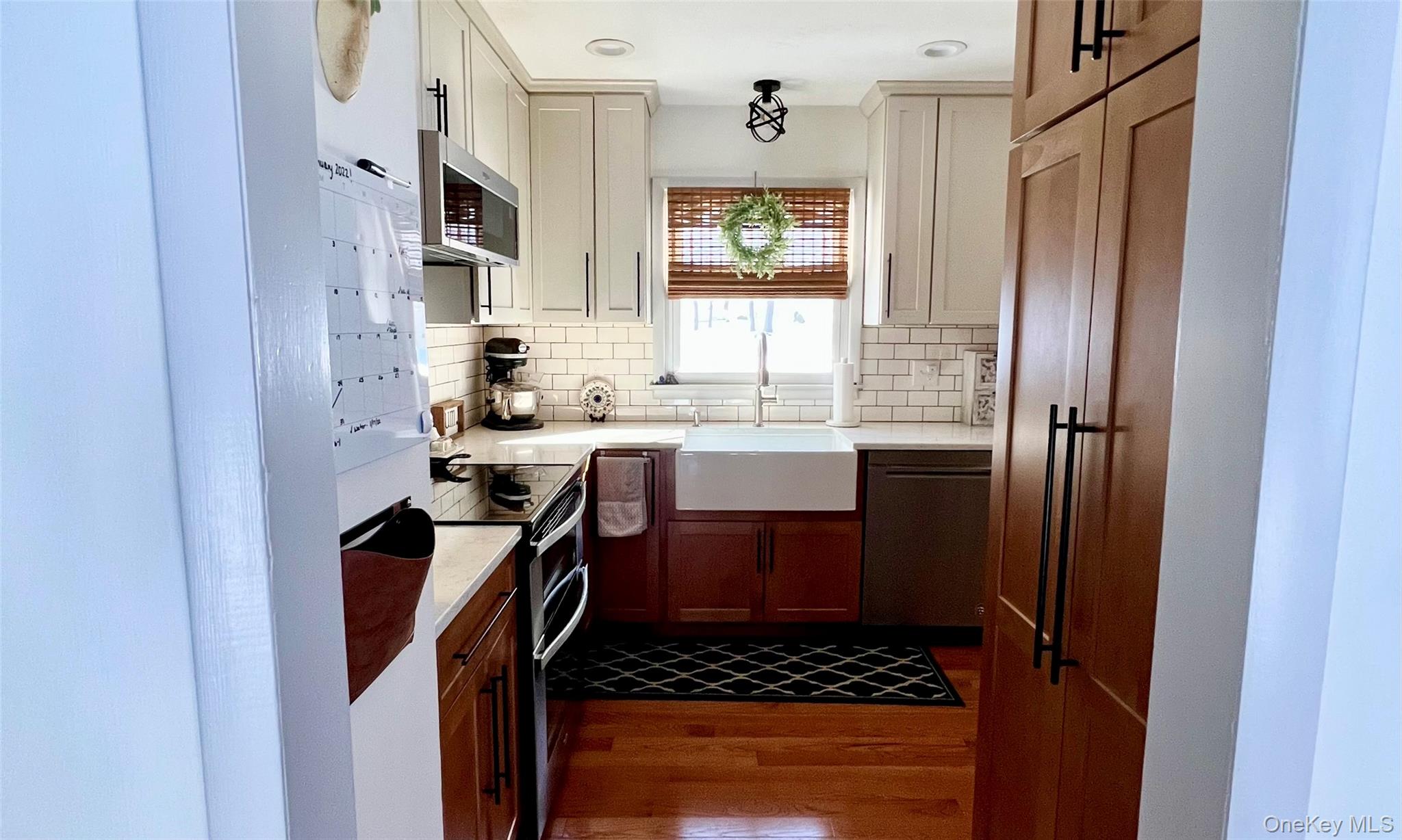 #18 photo, 2 Garden Place, Beacon , NY 12508