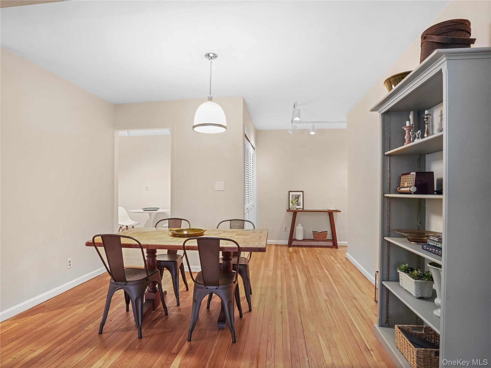 #3 photo, 10 Franklin Avenue, White Plains , NY 10601