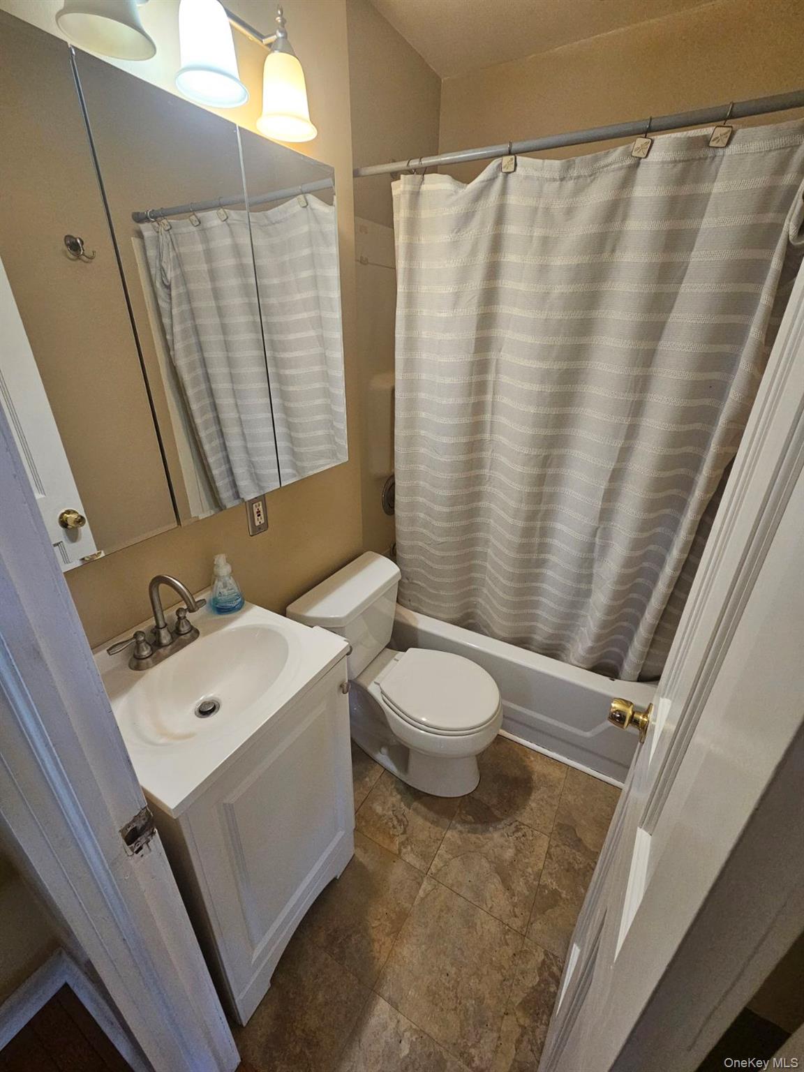 #19 photo, 28 Putnam Drive, Carmel , NY 10512