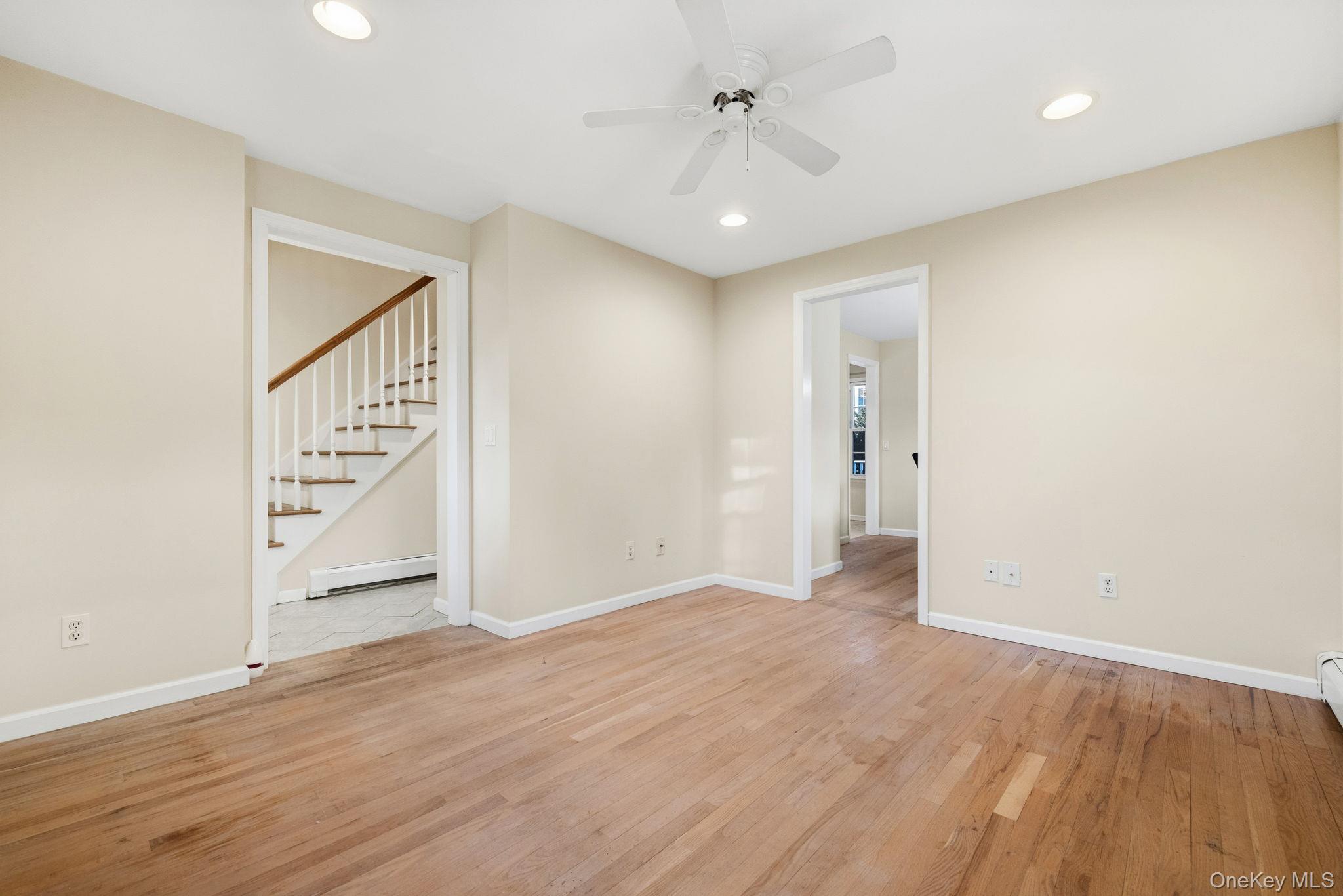 #12 photo, 983 Warren Avenue, Peekskill , NY 10566