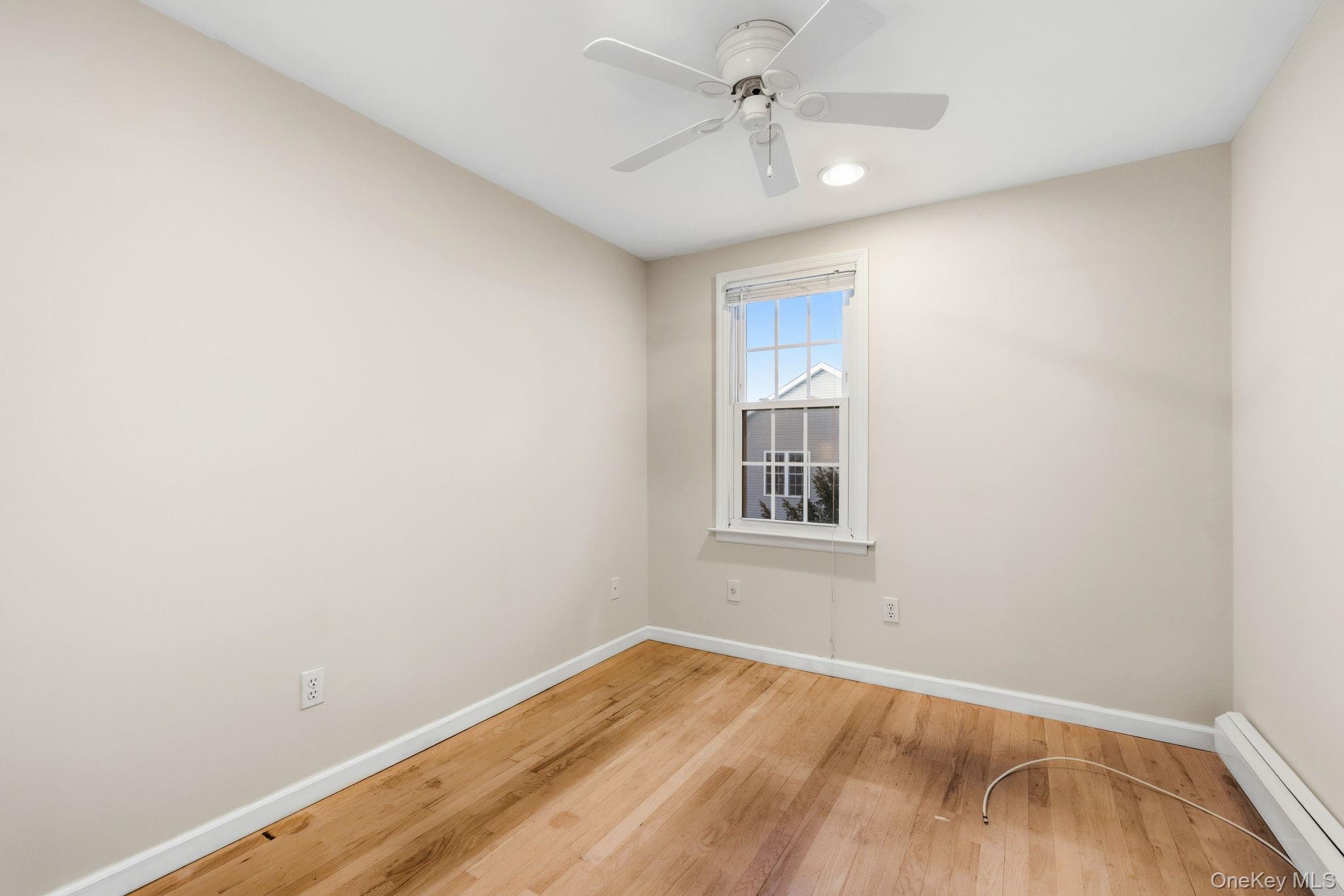 #14 photo, 983 Warren Avenue, Peekskill , NY 10566