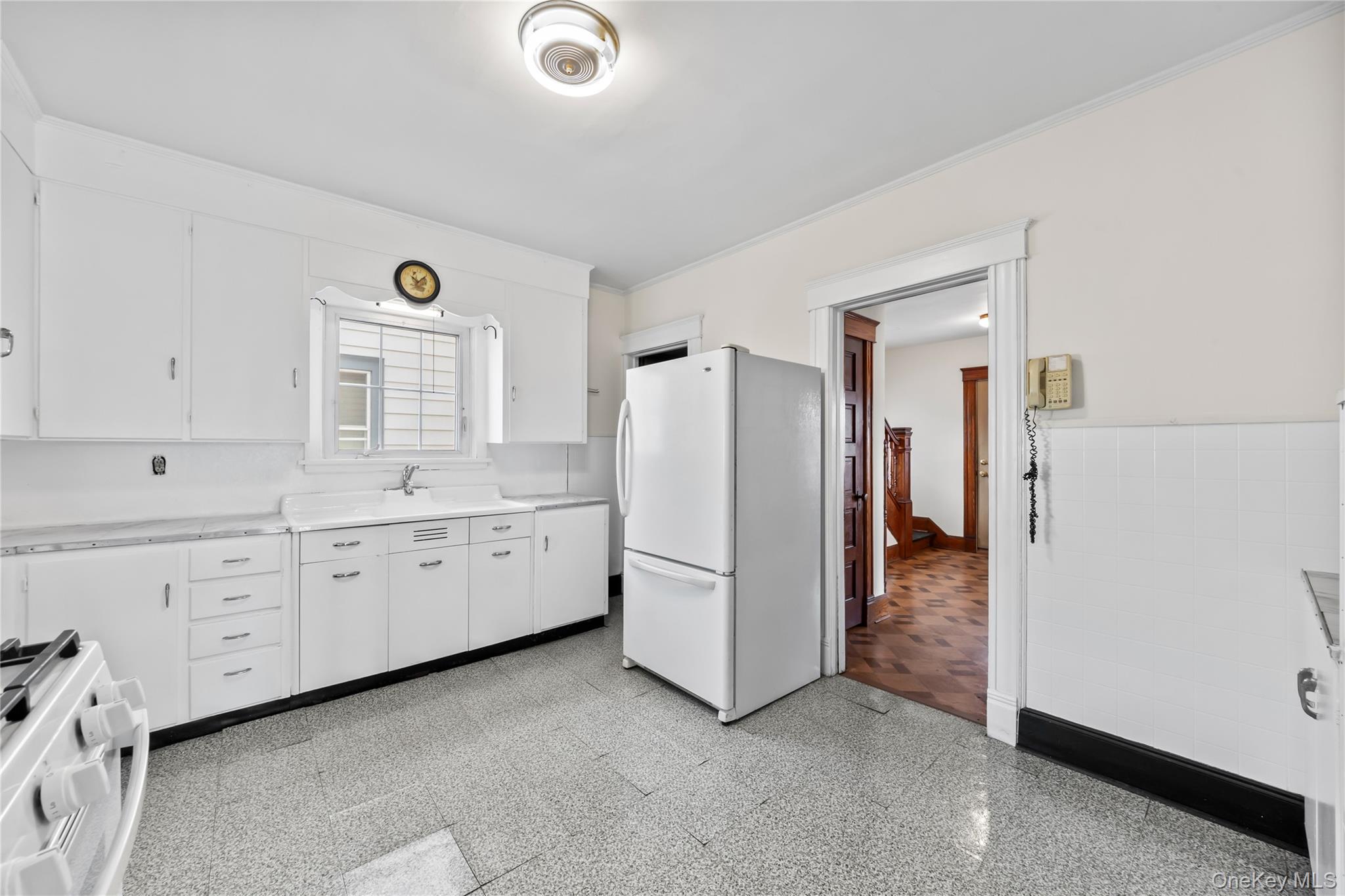 #11 photo, 47 Prairie Avenue, 뉴욕주 Suffern , NY 10901