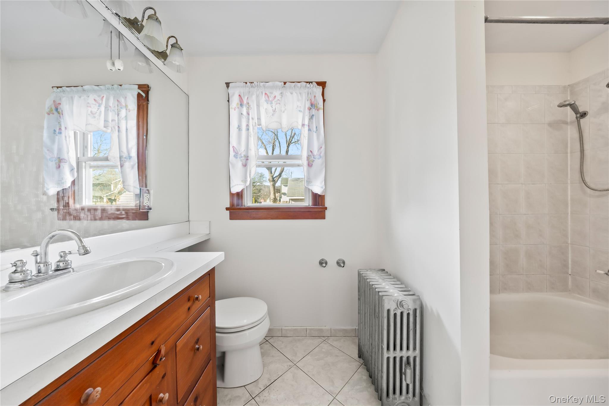 #15 photo, 47 Prairie Avenue, 뉴욕주 Suffern , NY 10901