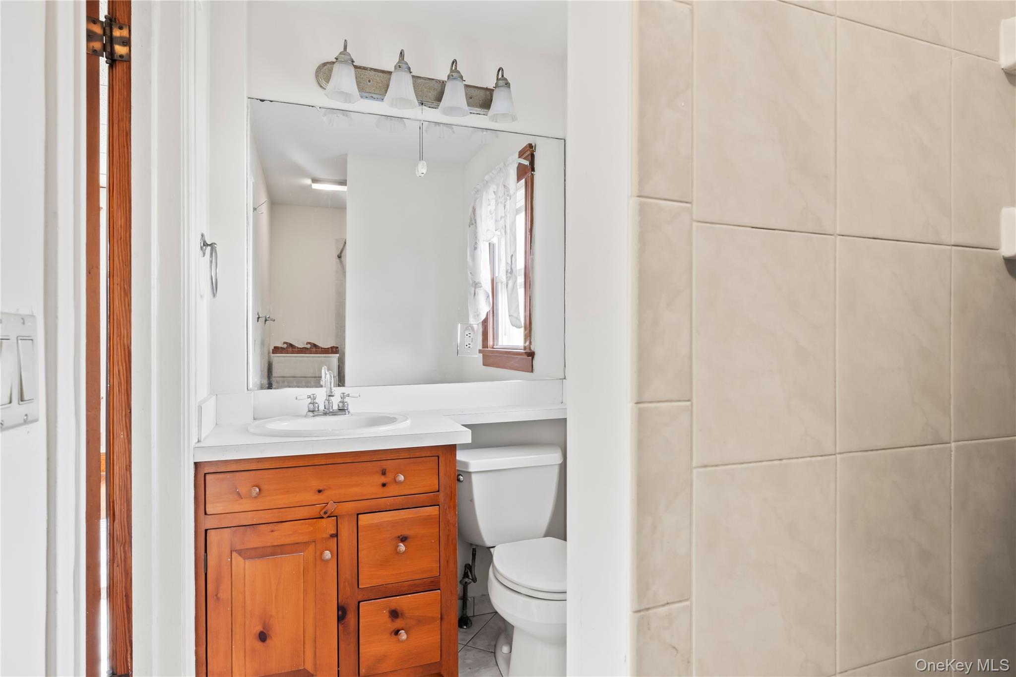 #16 photo, 47 Prairie Avenue, 뉴욕주 Suffern , NY 10901