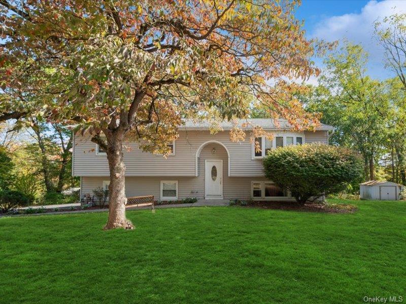 #1 photo, 42 Mesa Place, Nanuet , NY 10954