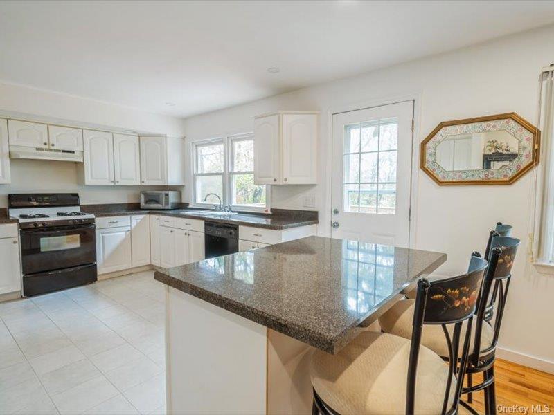 #6 photo, 42 Mesa Place, Nanuet , NY 10954