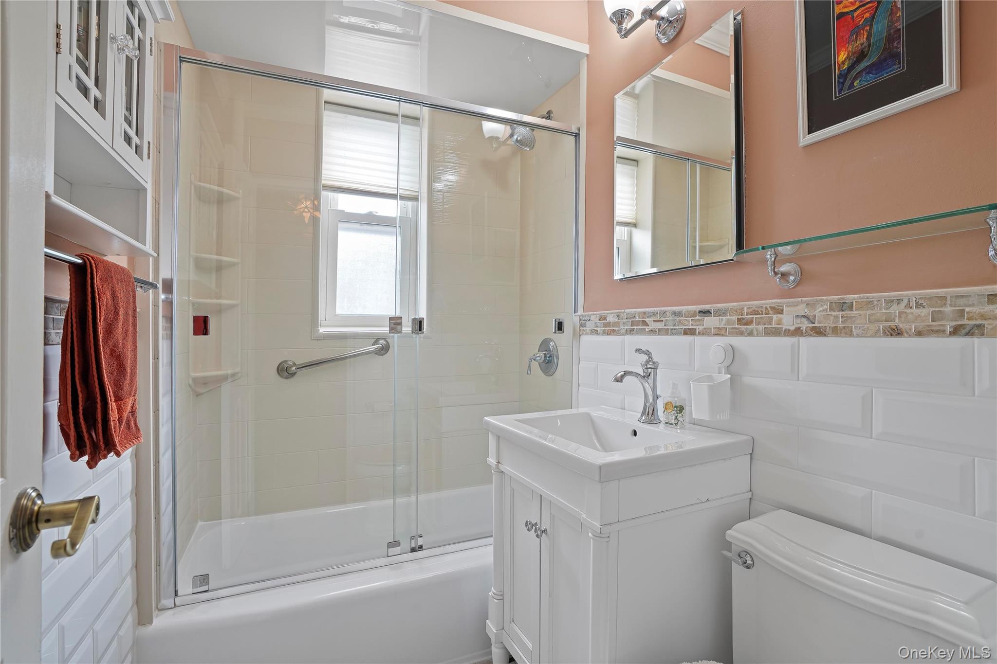 #11 photo, 30 E Hartsdale Avenue, 뉴욕주 Hartsdale , NY 10530