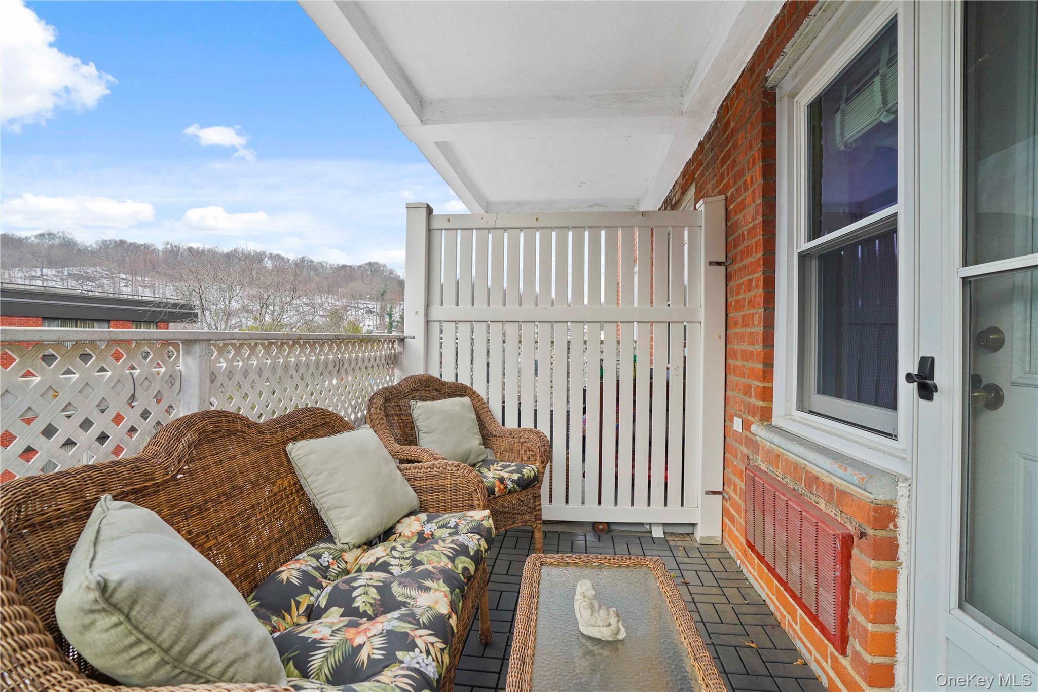 #14 photo, 30 E Hartsdale Avenue, 뉴욕주 Hartsdale , NY 10530