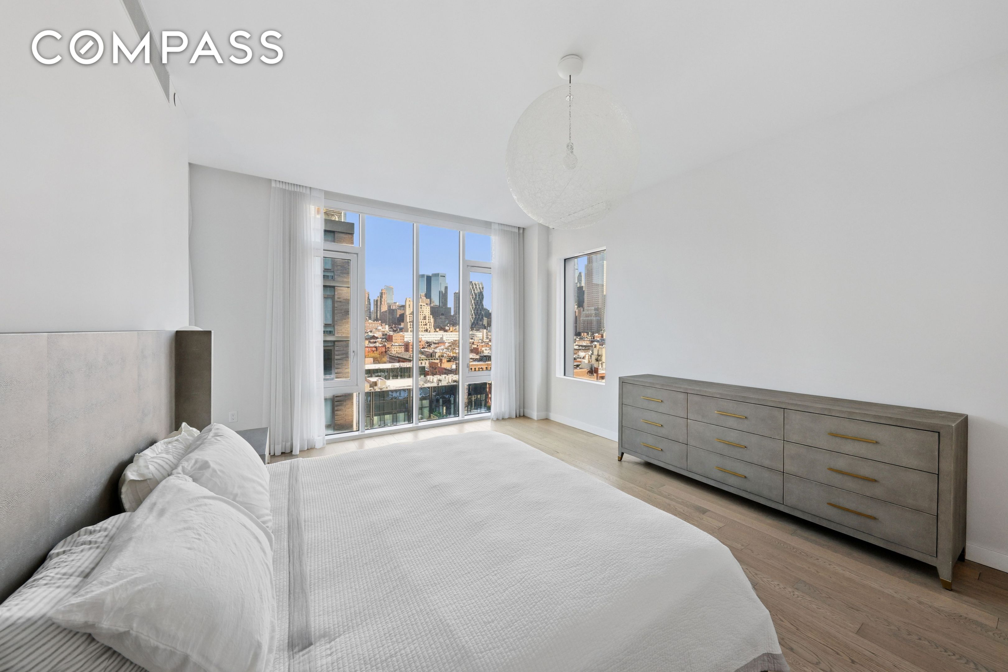 #7 photo, New York City, مانهاتن Hell's Kitchen , NY 10036