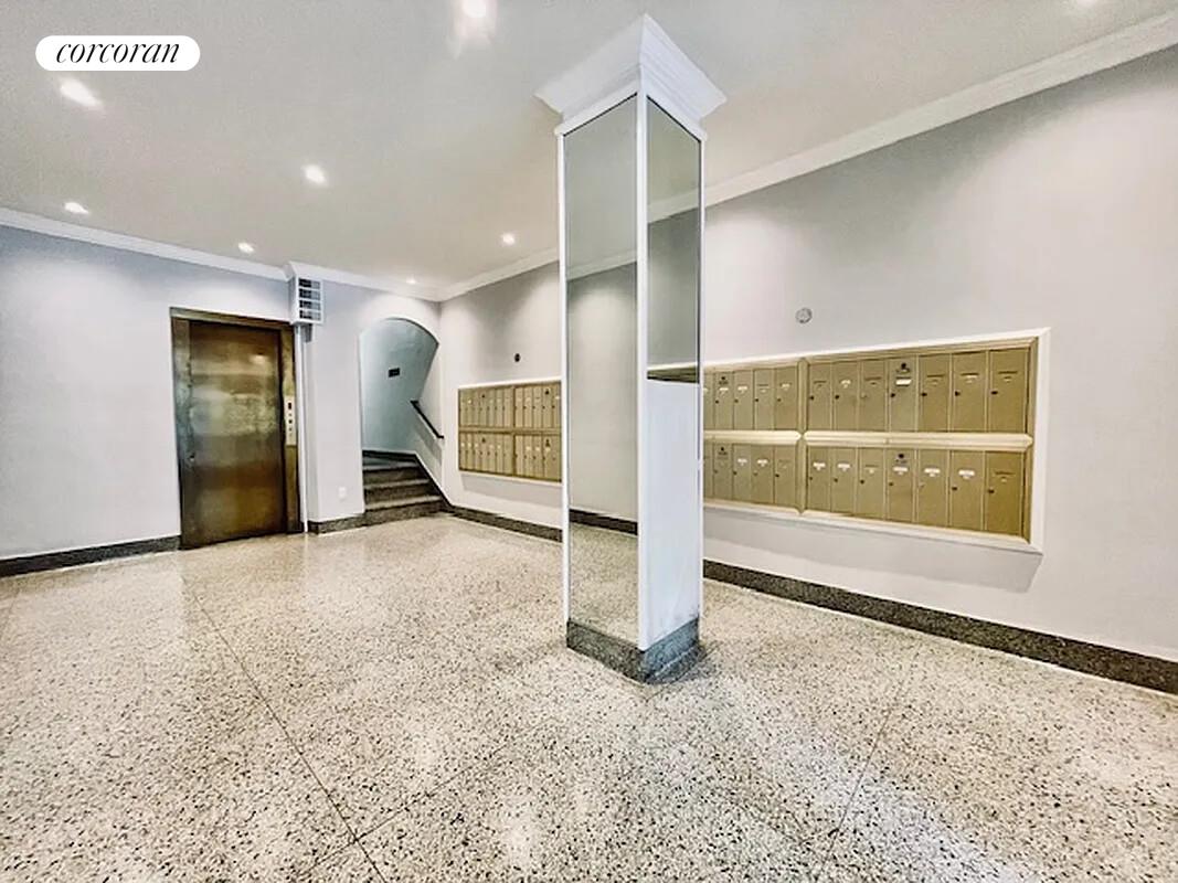 #10 photo, New York City, Upper West Side , NY 10025