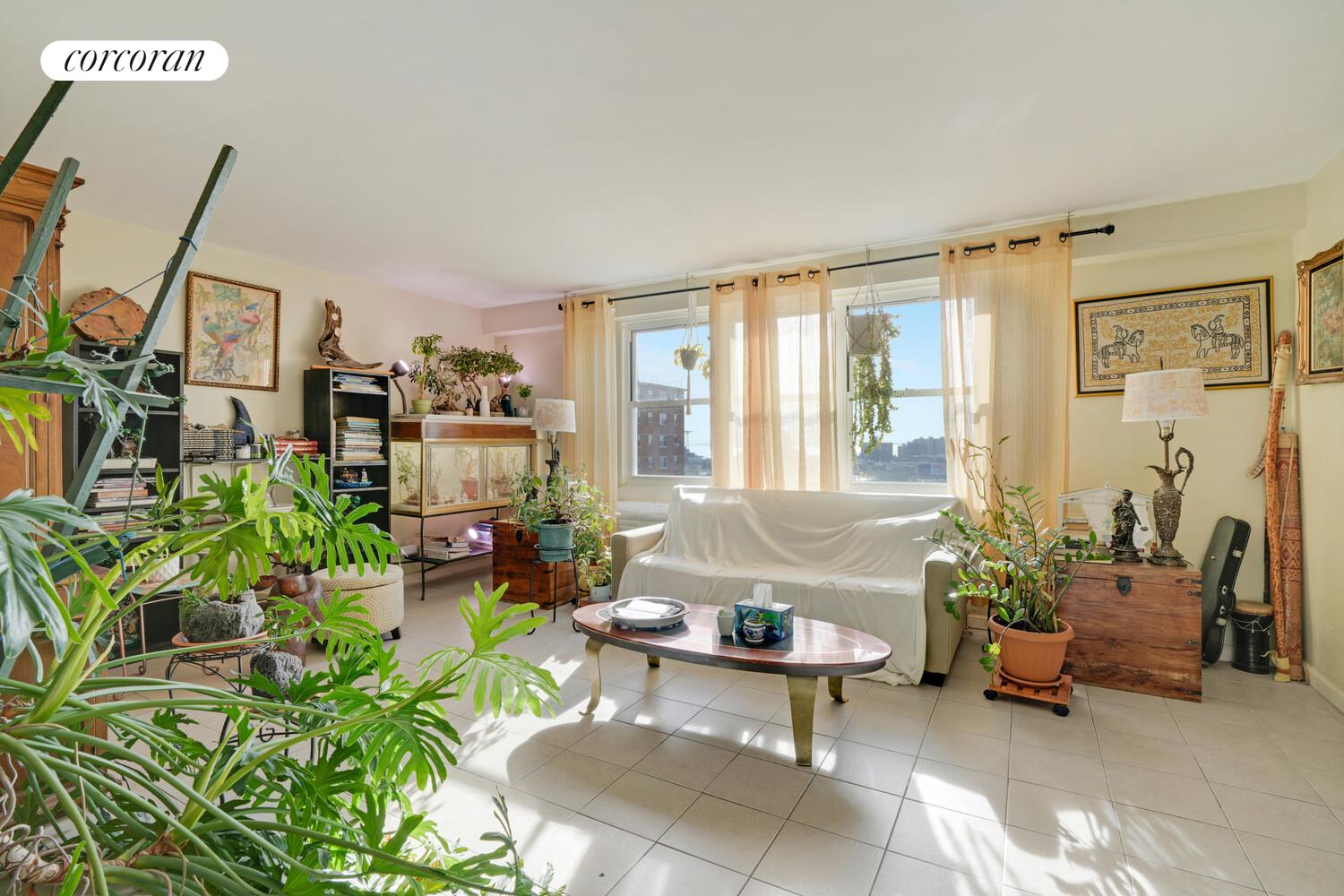 #1 photo, 2483 W 16TH Street, Бруклин ‖ Gravesend , NY 11214