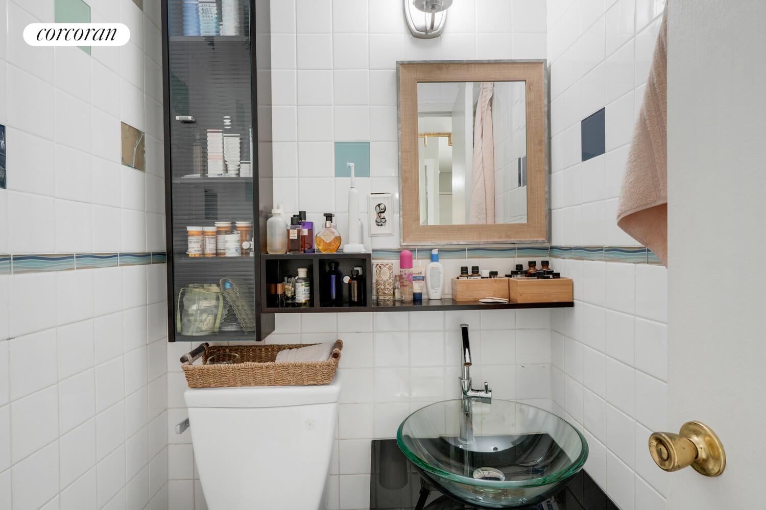 #12 photo, 2483 W 16TH Street, Бруклин ‖ Gravesend , NY 11214