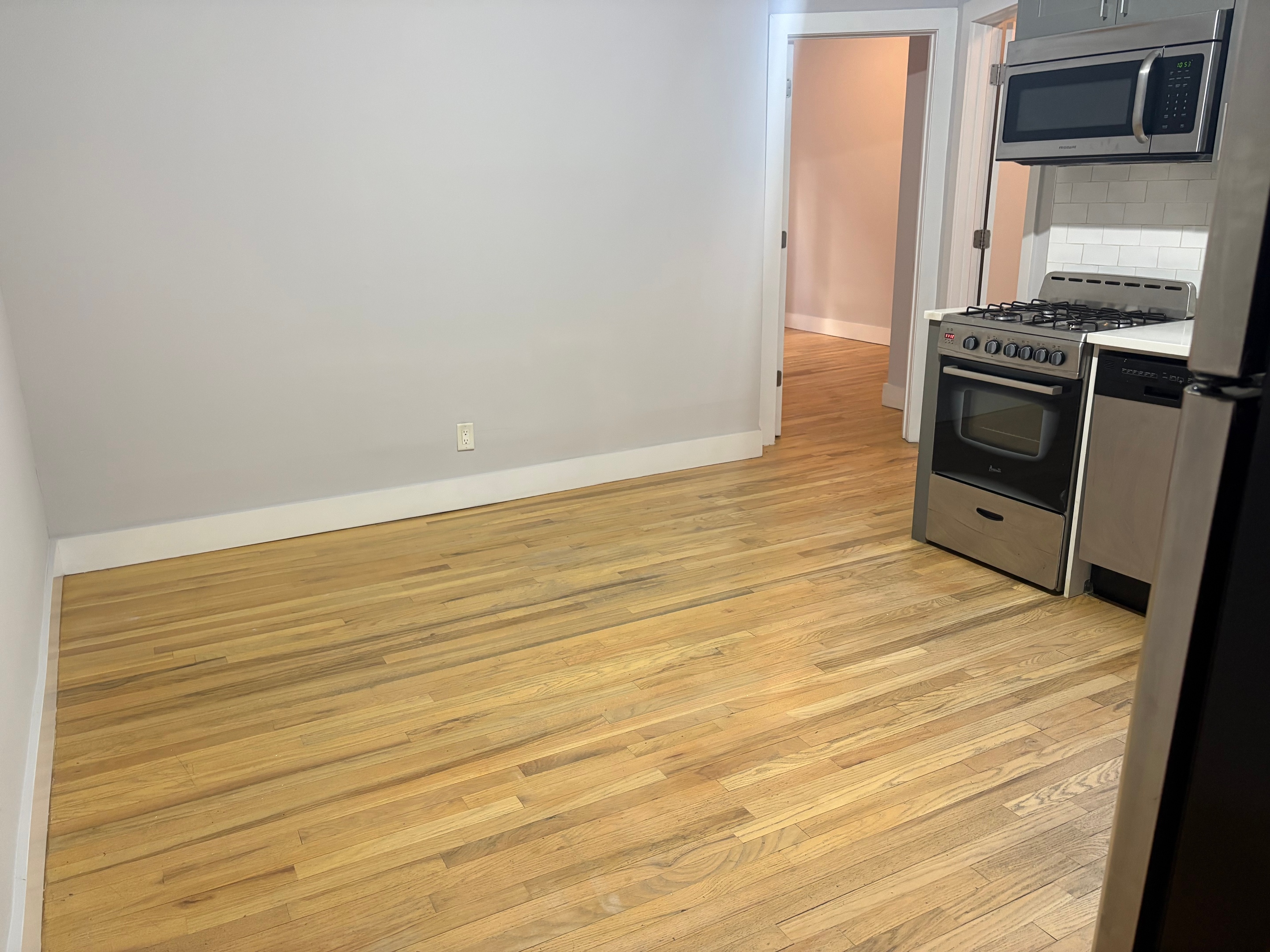 #2 photo, New York City, 맨해튼 Washington Heights , NY 10032