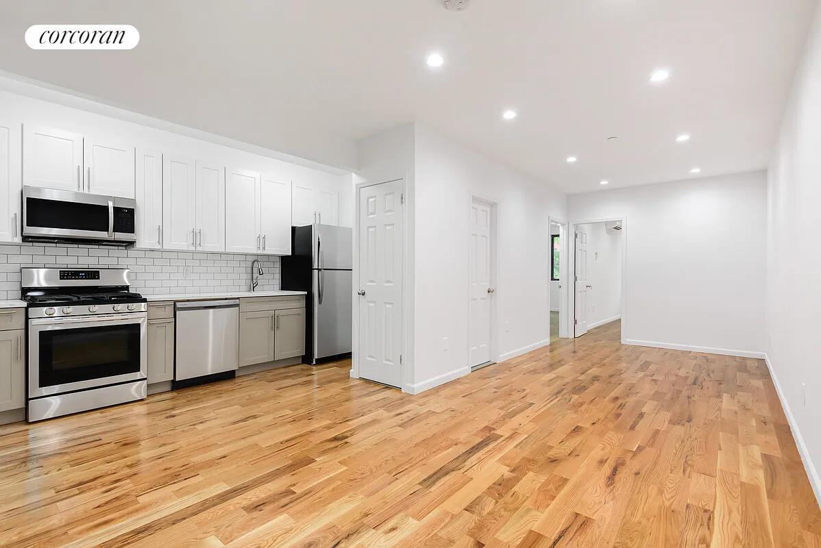 #2 photo, Brooklyn, Stuyvesant Heights , NY 11233