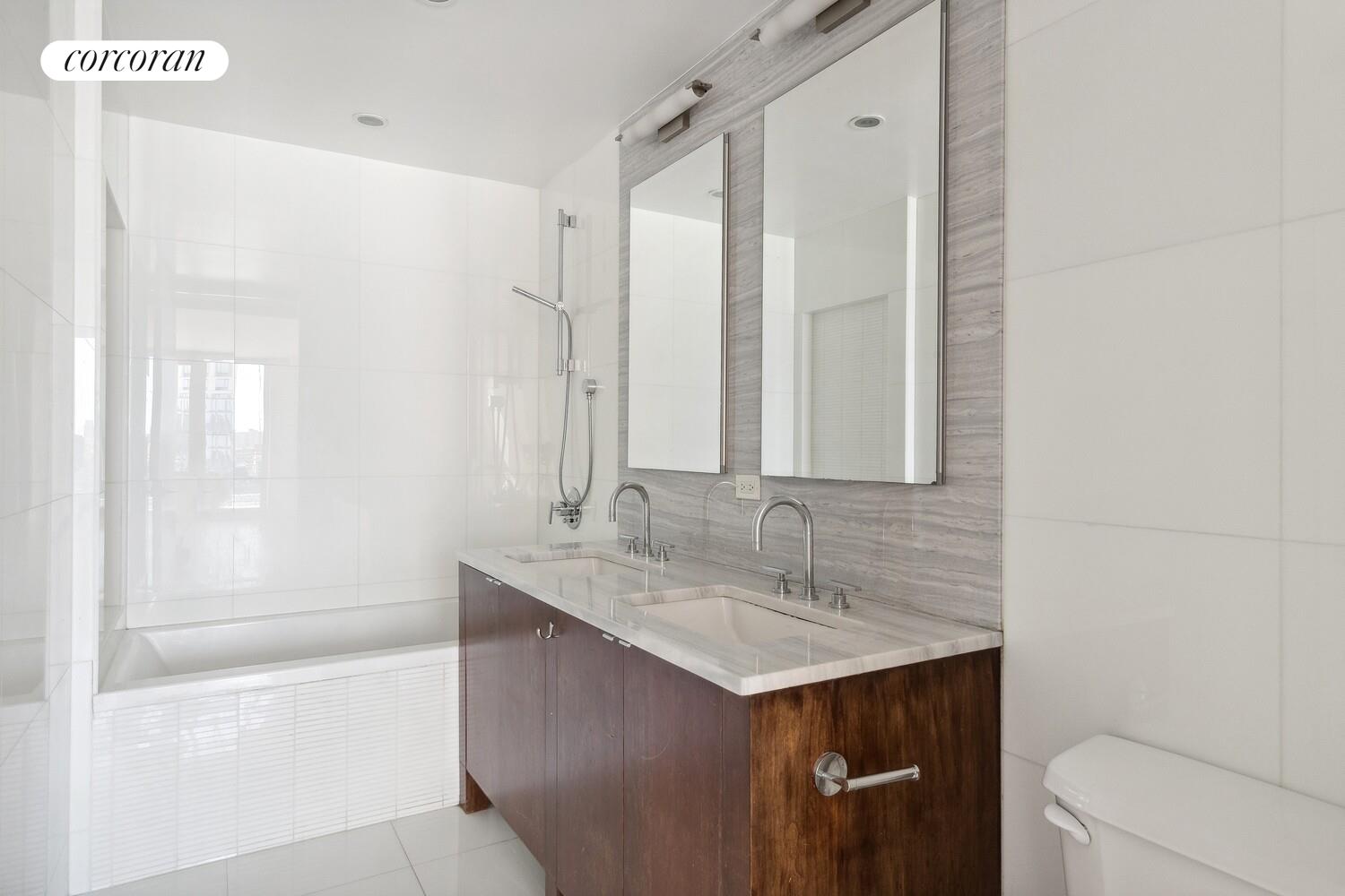 #9 photo, 129 W 123RD Street, مانهاتن South Harlem , NY 10027