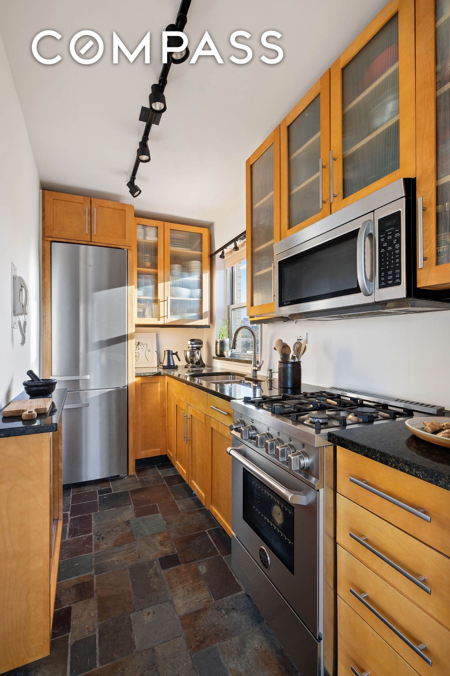 #6 photo, 175 W 13th Street, مانهاتن West Village , NY 10011