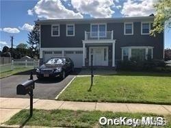 #1 photo, 2 Jan Lane, Woodbury , NY 11797