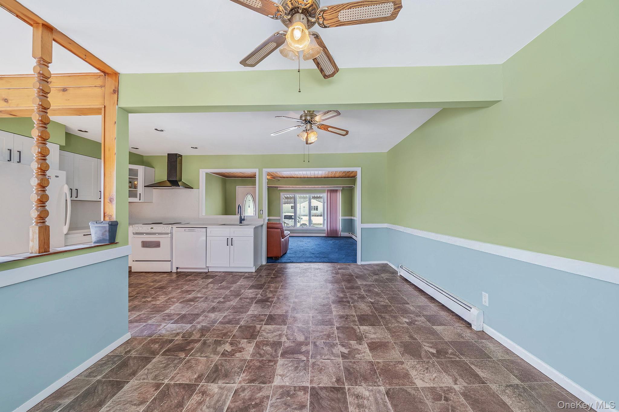 #10 photo, 2711 Connecticut Avenue, Medford , NY 11763