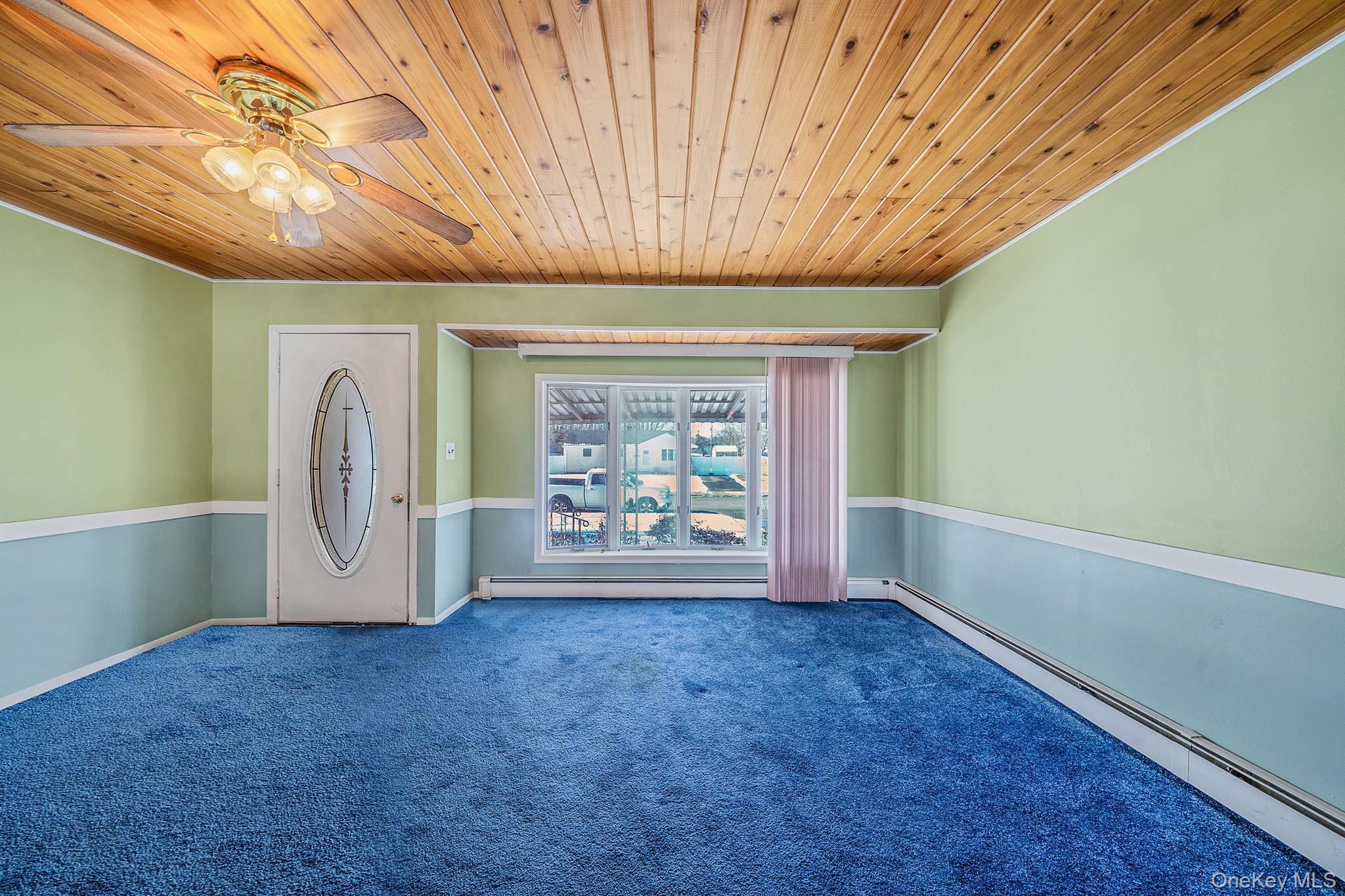 #8 photo, 2711 Connecticut Avenue, Medford , NY 11763