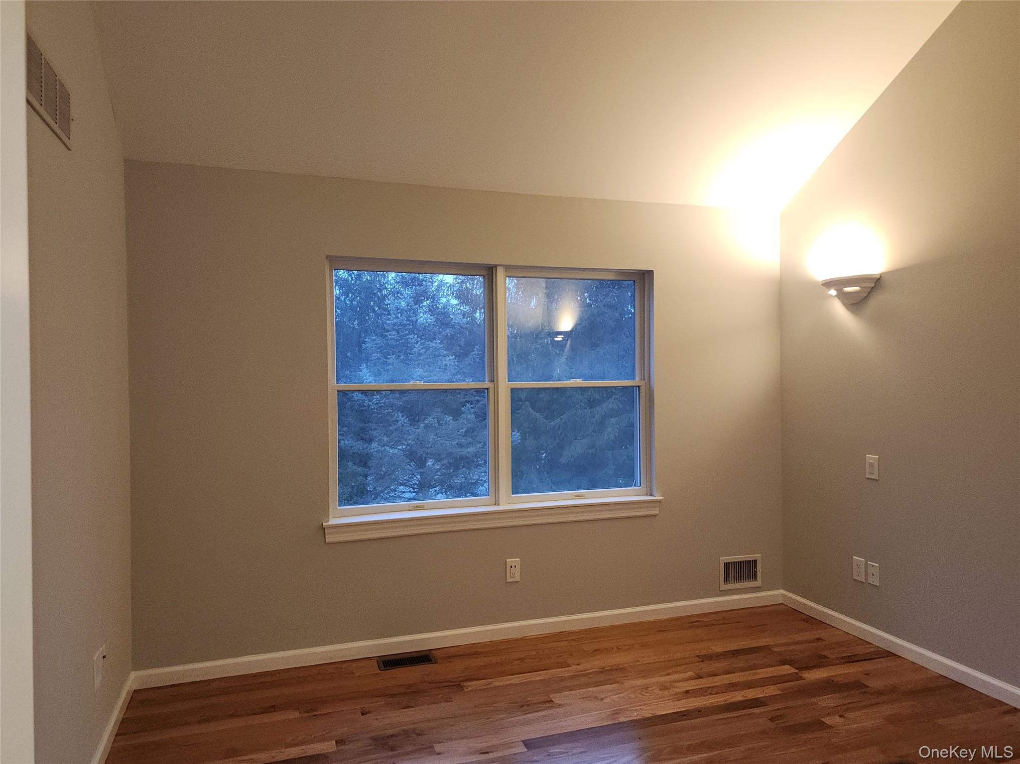 #19 photo, 1A Jackson Avenue, Hampton Bays , NY 11946