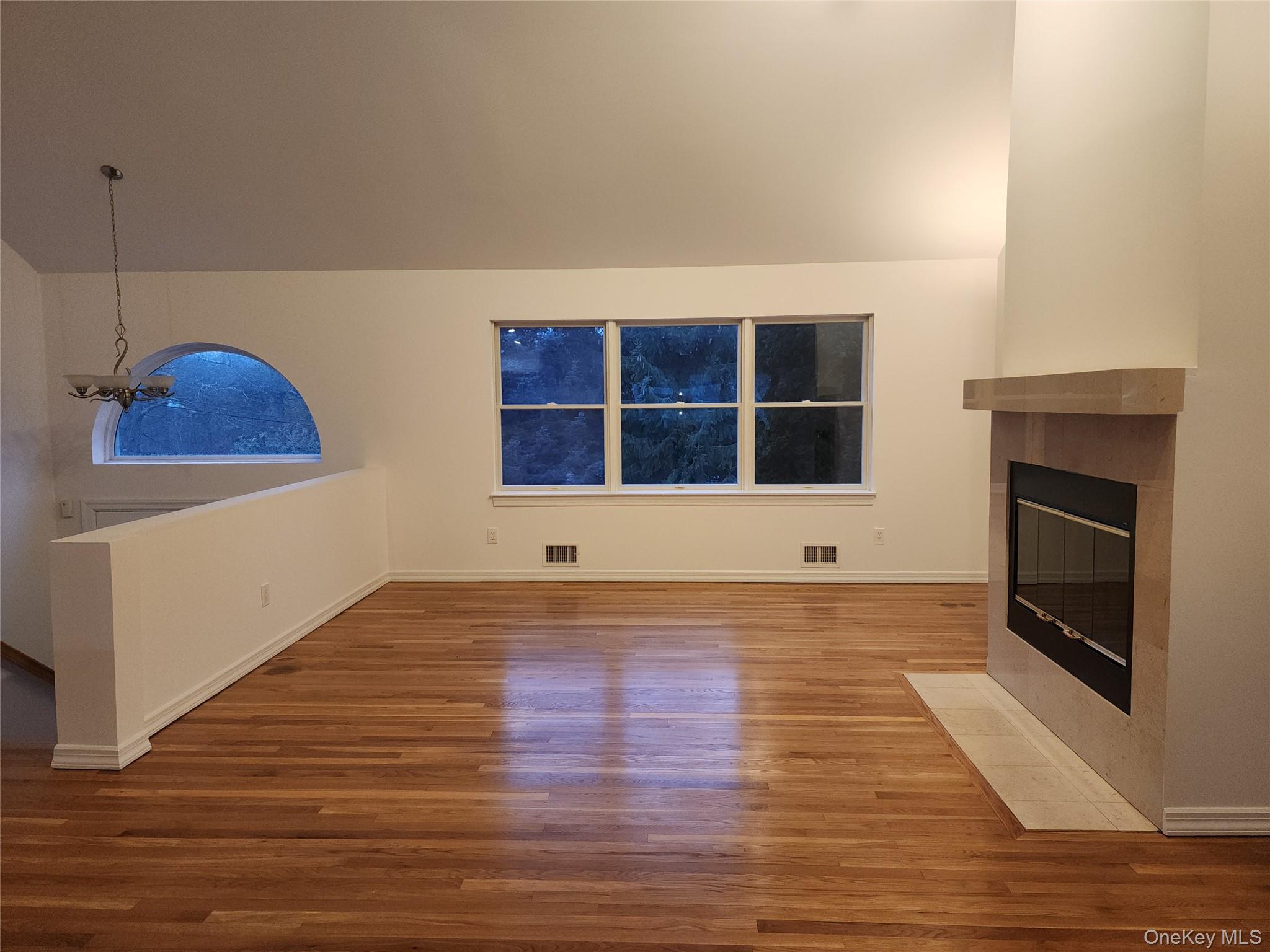 #7 photo, 1A Jackson Avenue, Hampton Bays , NY 11946