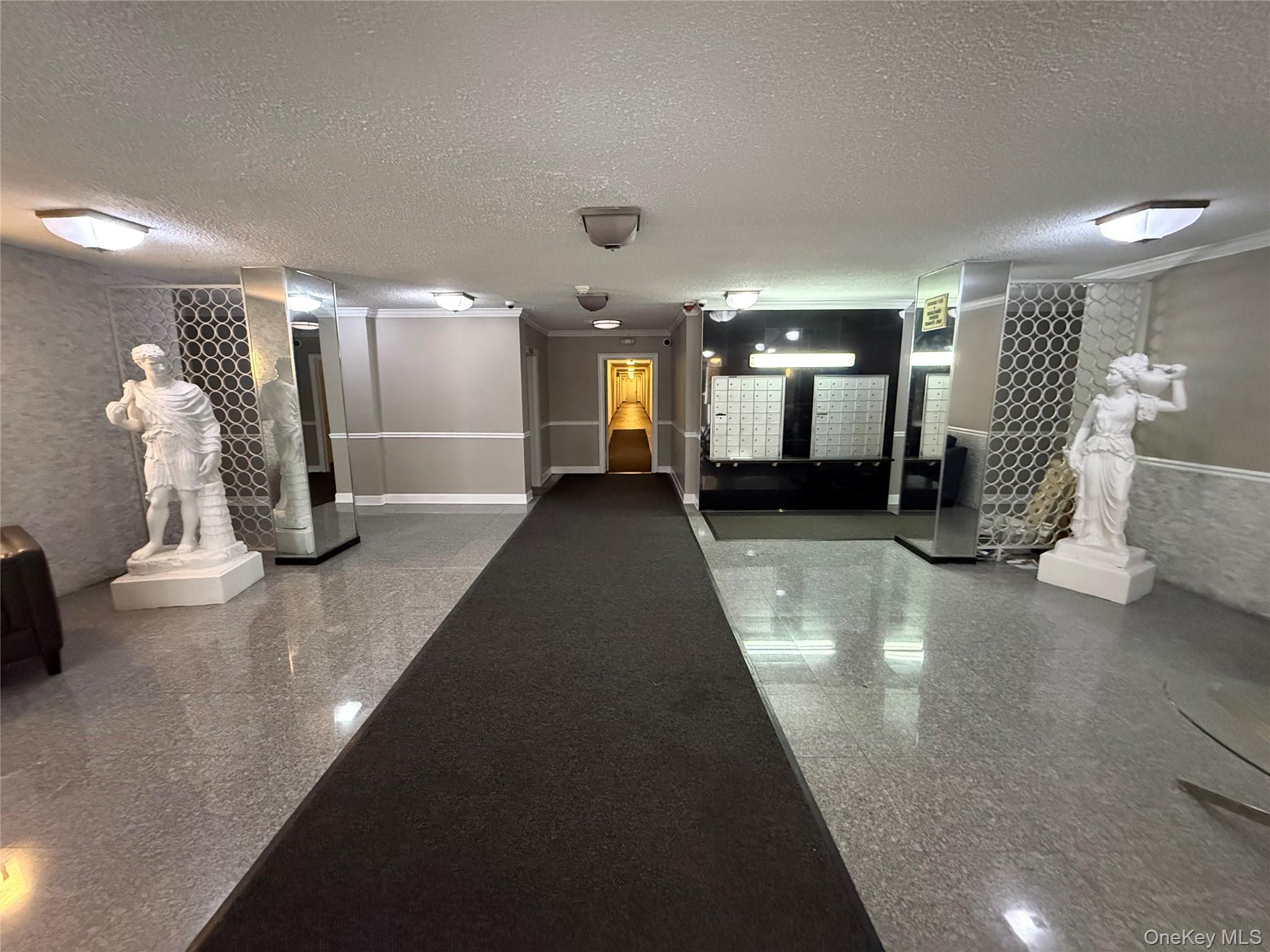 #12 photo, 190 First Street, Mineola , NY 11501