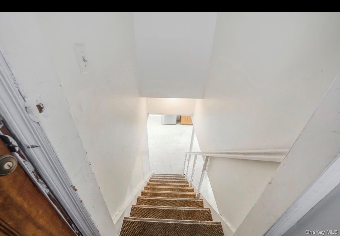 #15 photo, 160 Stahley Street, Brentwood , NY 11717