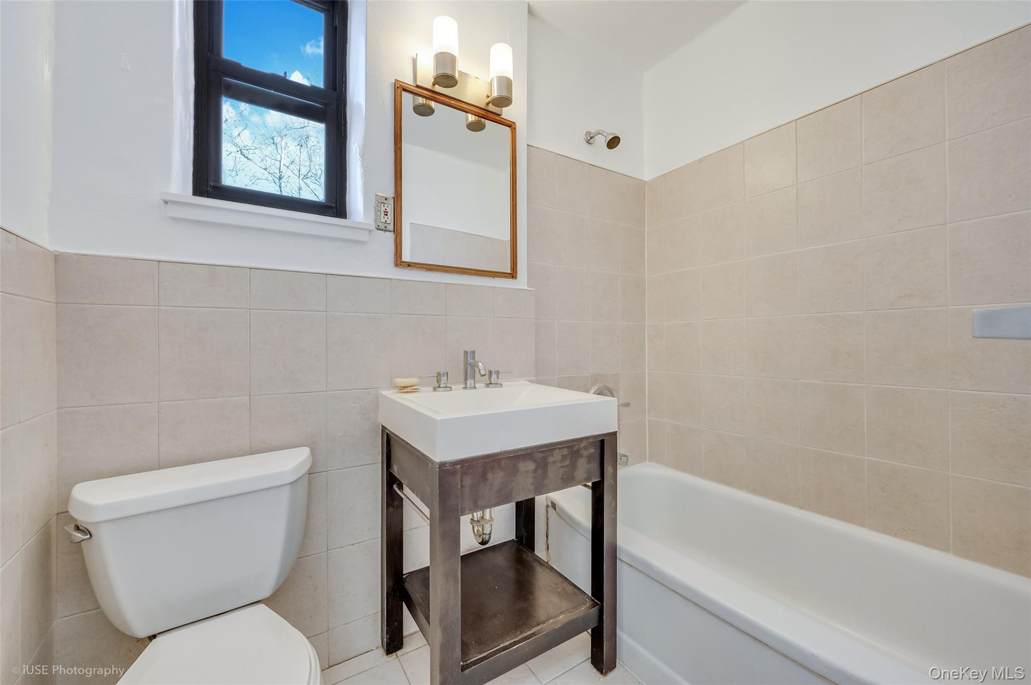 #11 photo, 52-18 39th Avenue, Куинс ‖ Woodside , NY 11377