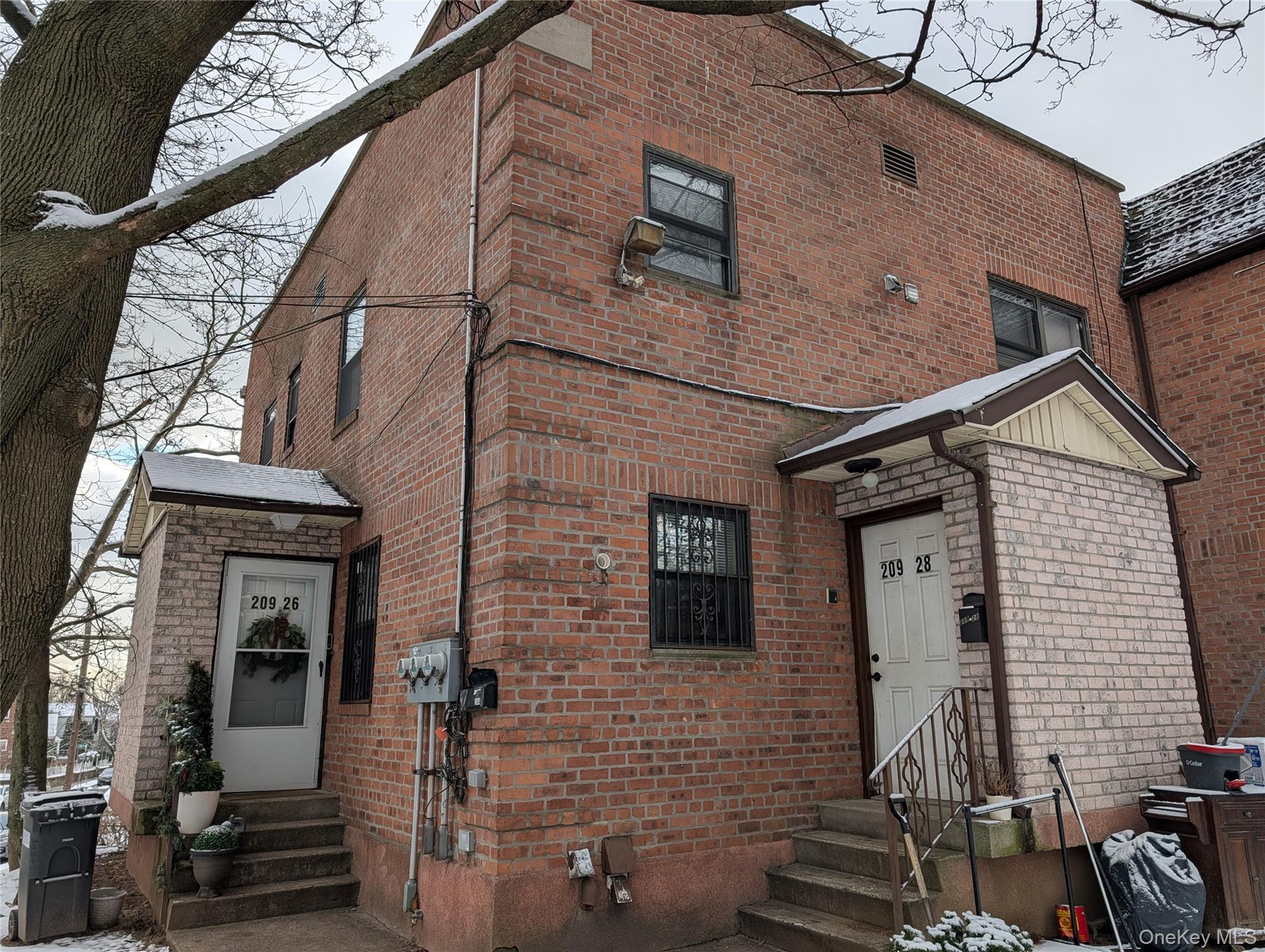 #1 photo, 209-28 Hillside Avenue, 뉴욕퀸즈 Queens Village , NY 11427