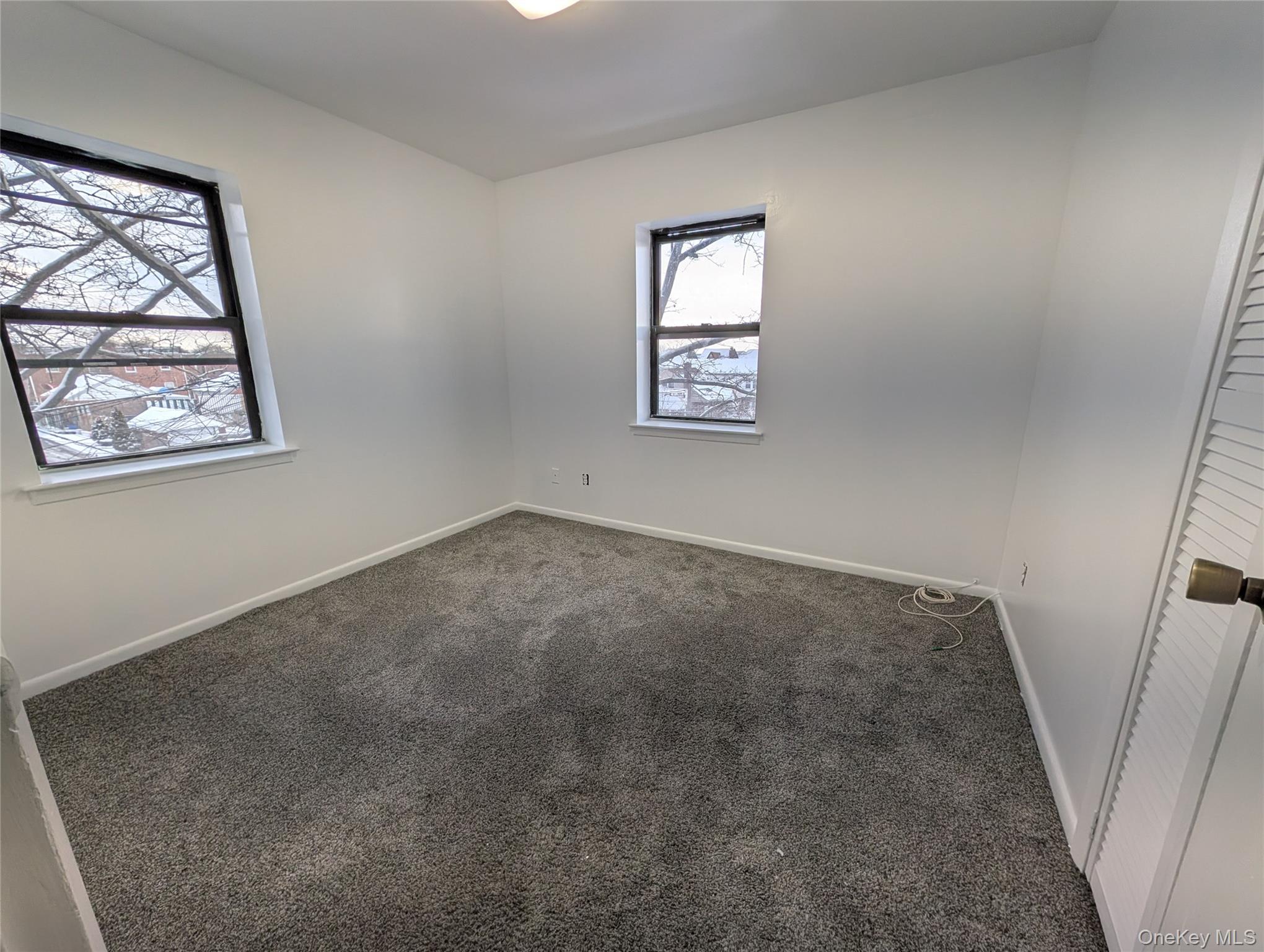 #8 photo, 209-28 Hillside Avenue, 뉴욕퀸즈 Queens Village , NY 11427