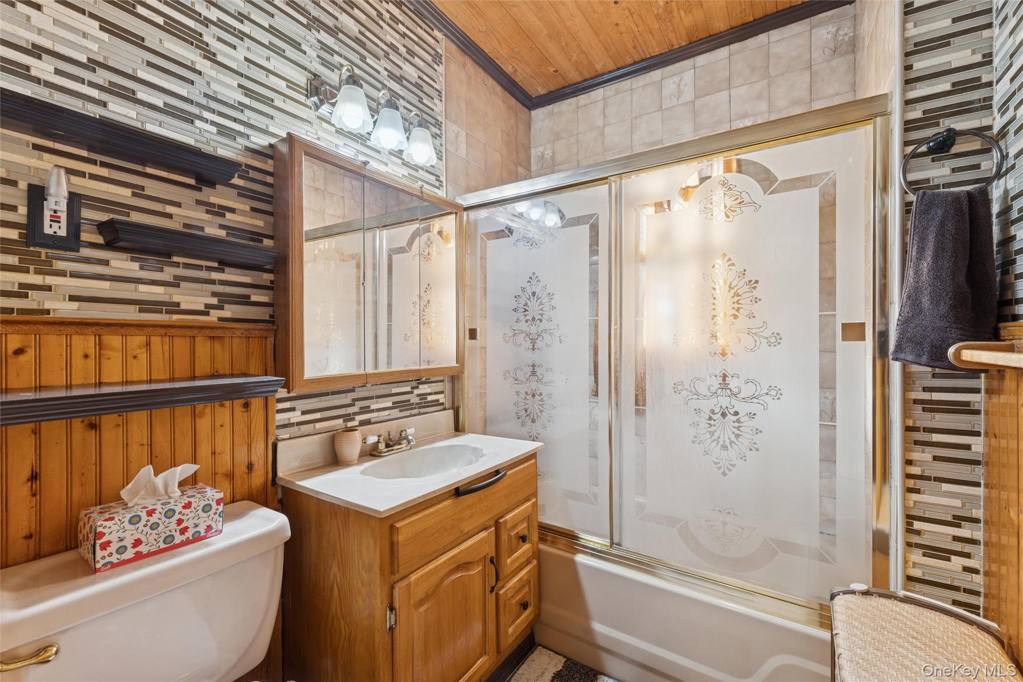 #11 photo, 9214 104th Street, Куинс ‖ Richmond Hill , NY 11418