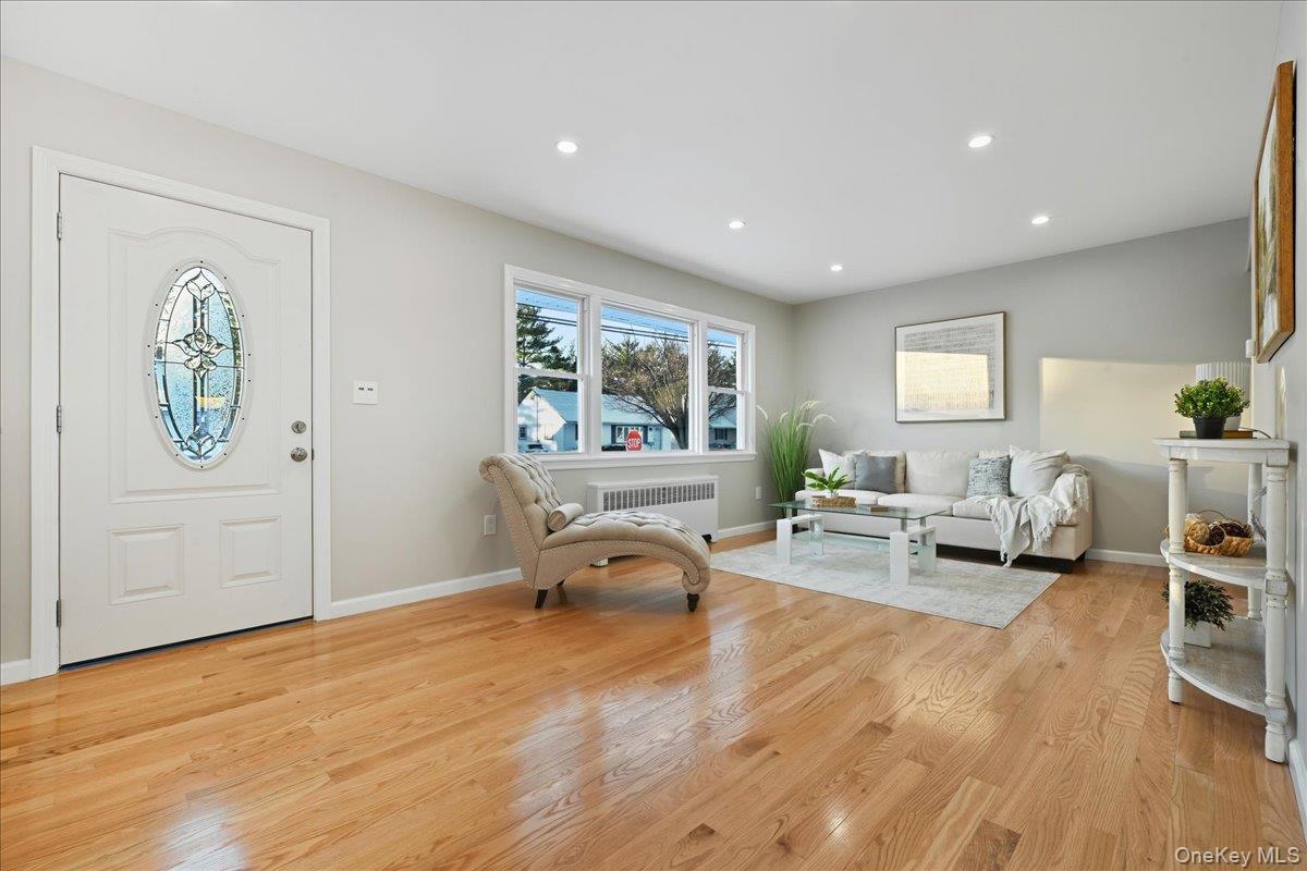 #3 photo, 70 Nevada Street, Hicksville , NY 11801