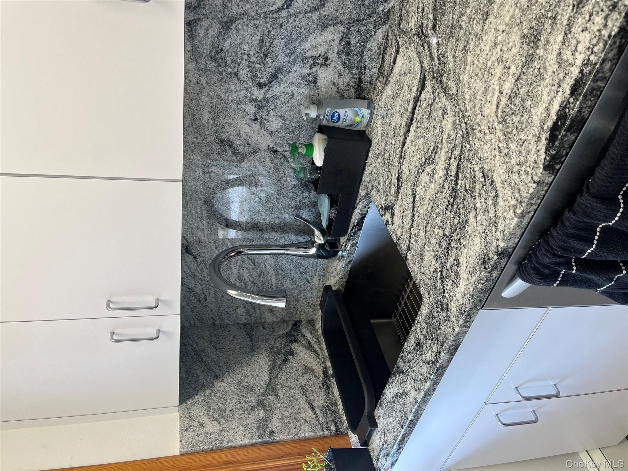 #5 photo, 35 Notre Dame Avenue, Hicksville , NY 11801