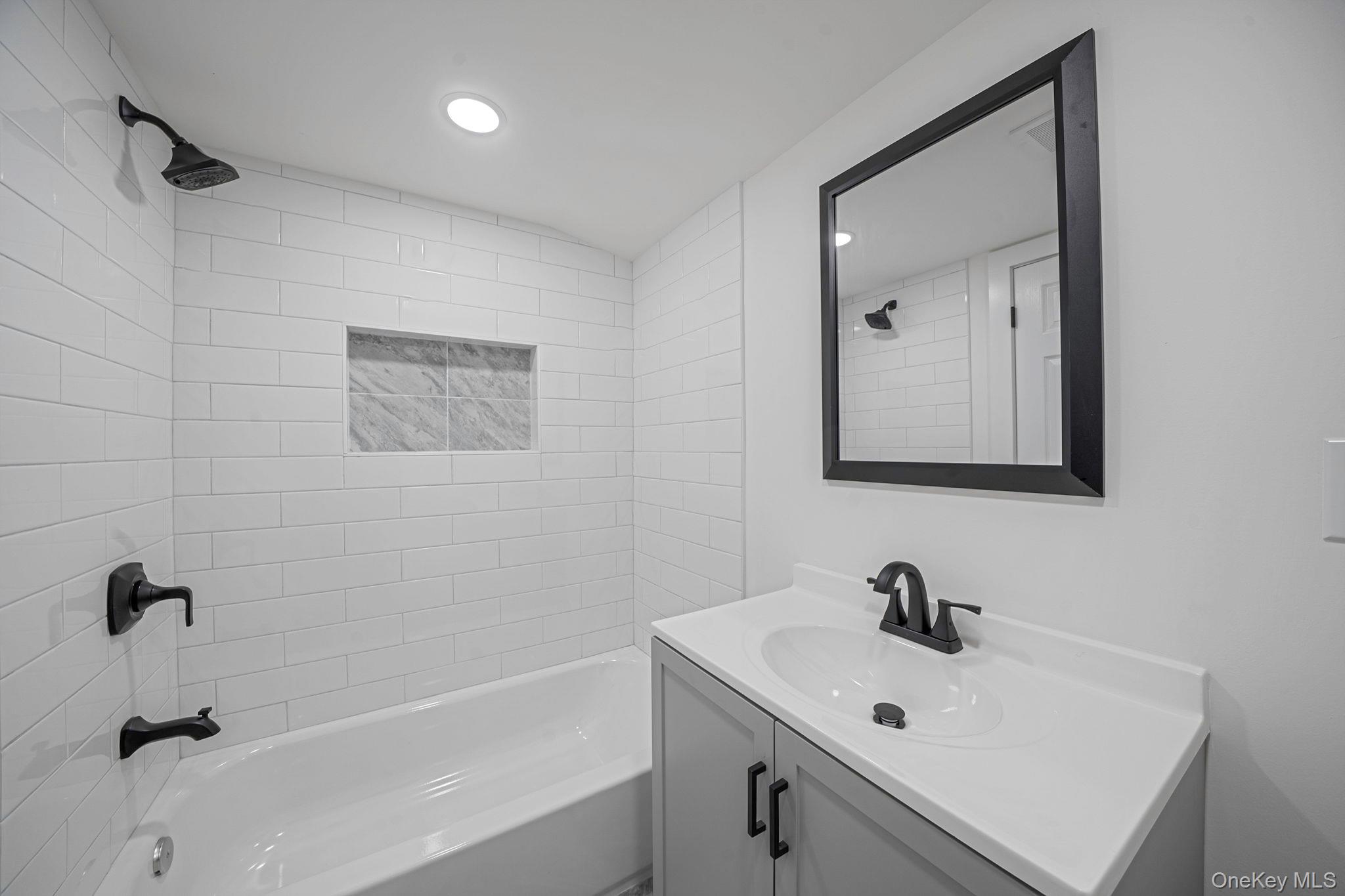 #13 photo, 27 Atlantic Drive, Sound Beach , NY 11789