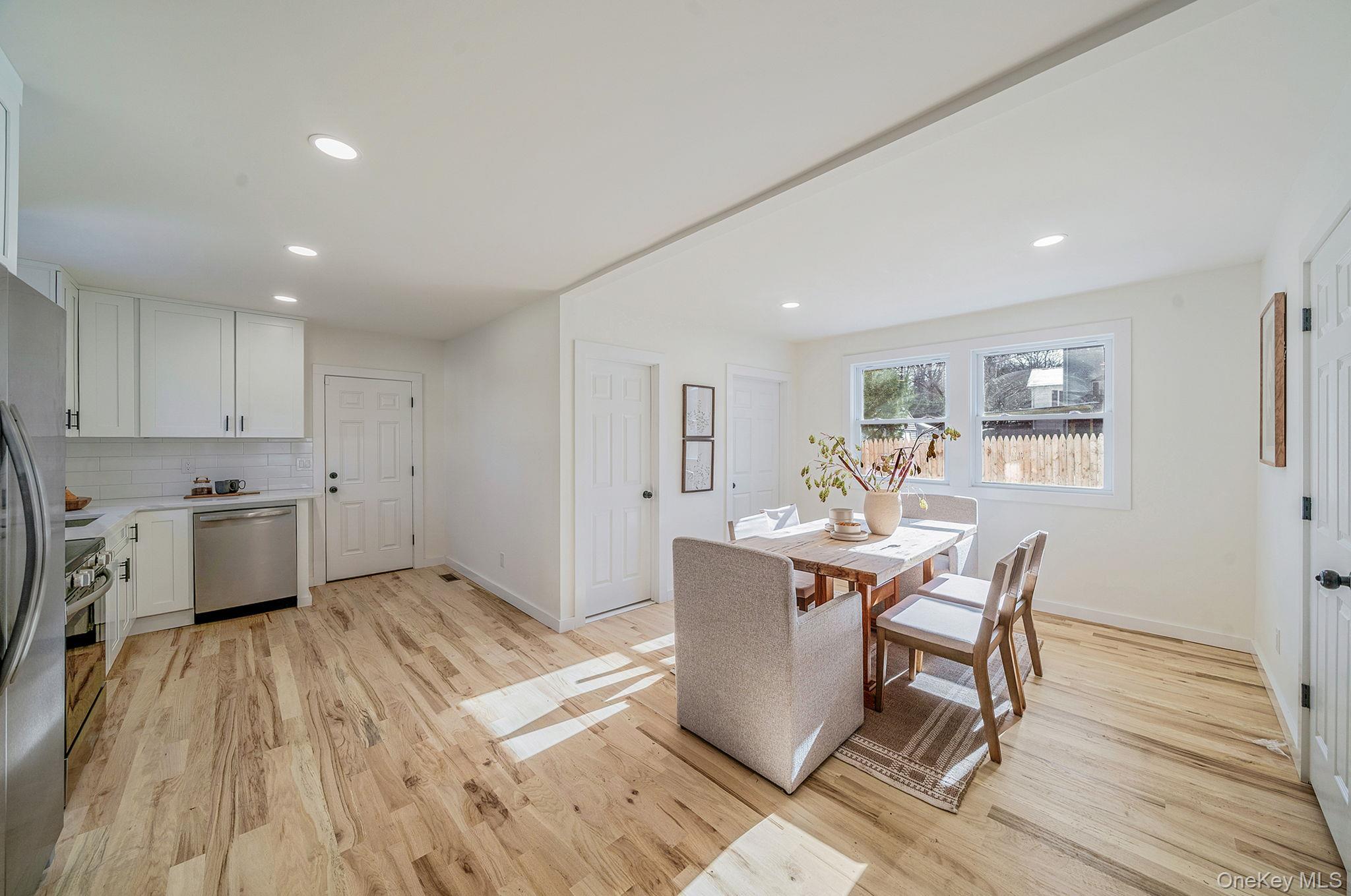 #3 photo, 27 Atlantic Drive, Sound Beach , NY 11789