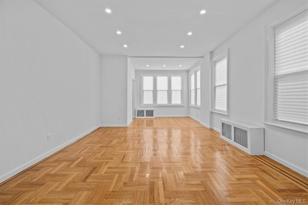 #6 photo, 905 E 49th Street, Brooklyn , NY 11203