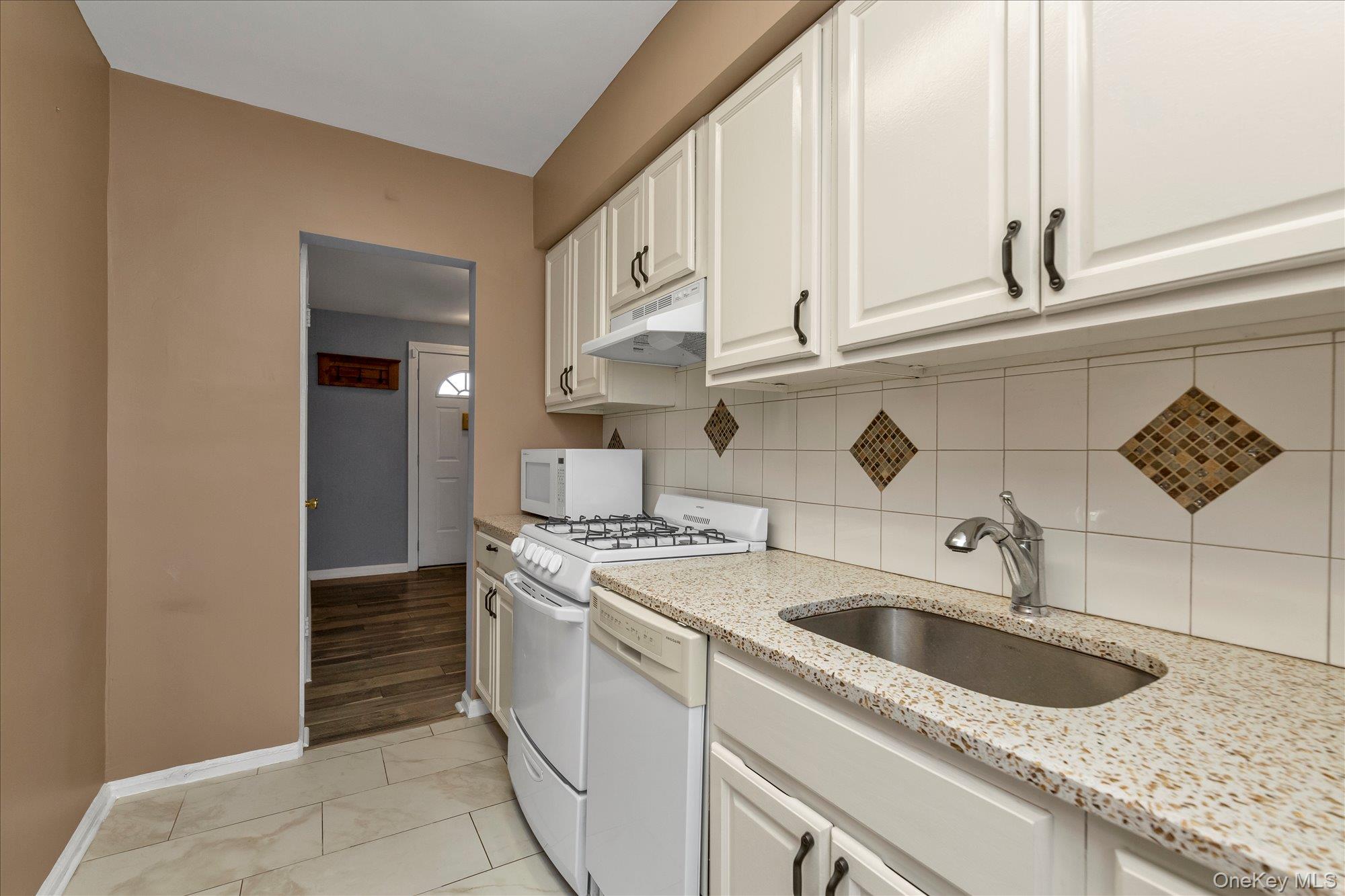 #10 photo, 494 S Ocean Avenue, Freeport , NY 11520