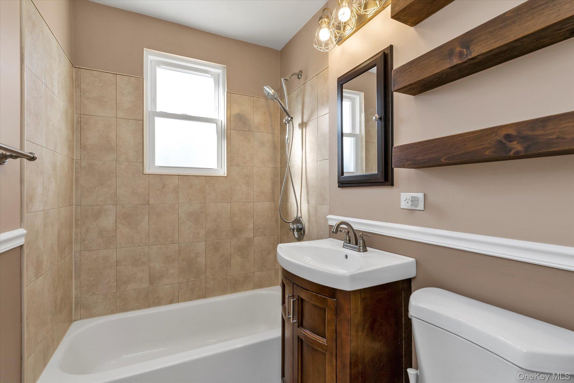 #13 photo, 494 S Ocean Avenue, Freeport , NY 11520