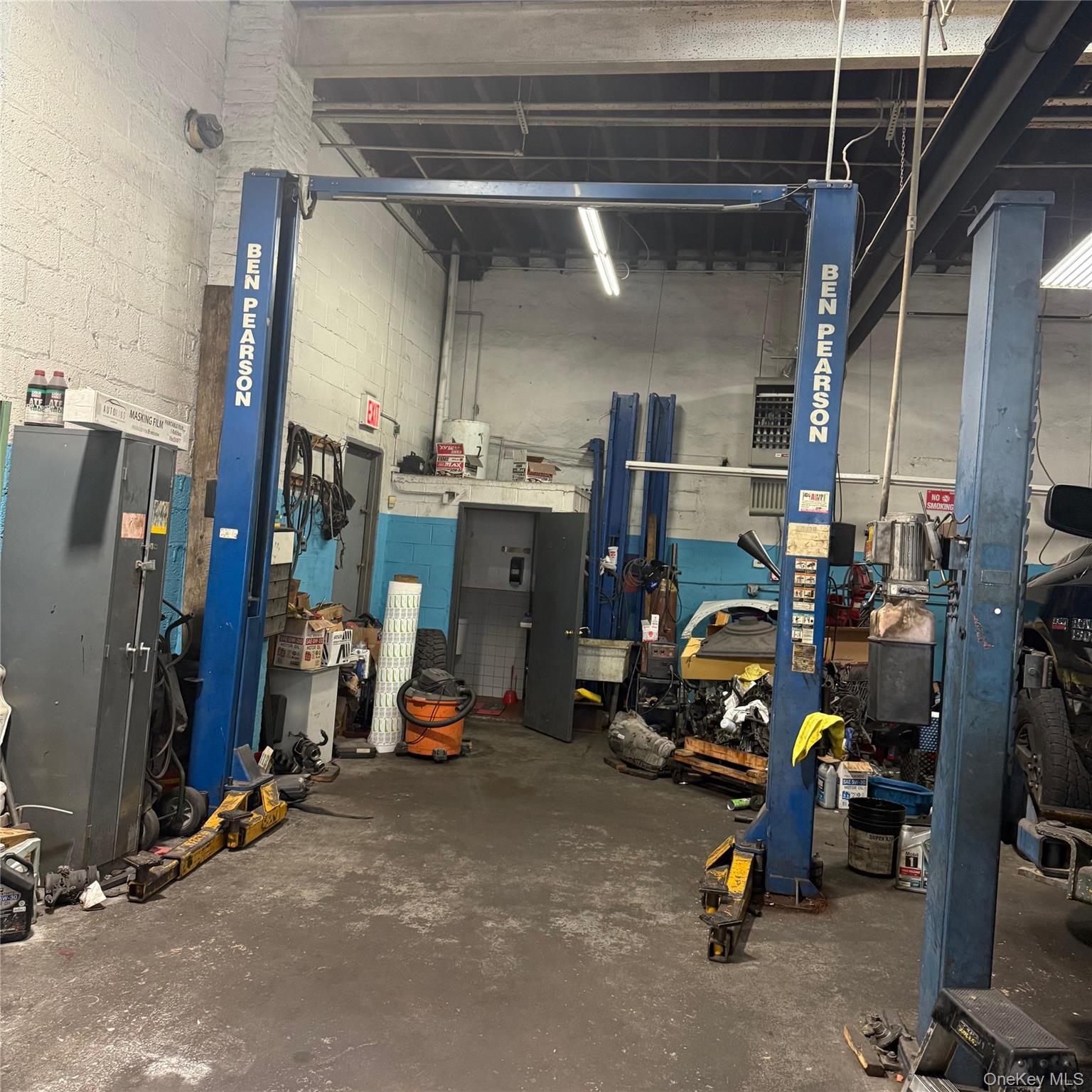 #11 photo, 103 12 101 Street, קווינס Ozone Park , NY 11417